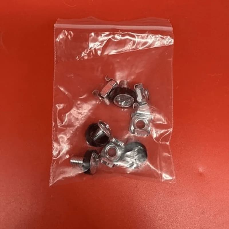 4 x Cage Nuts With Plastic Washers And Mounting Screws Nickel