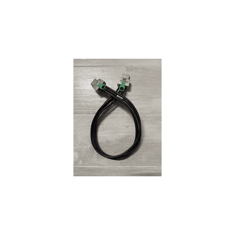 Molex 74546-1601 PCie x16 Cable - 3 Feet Long - Pre-owned Black