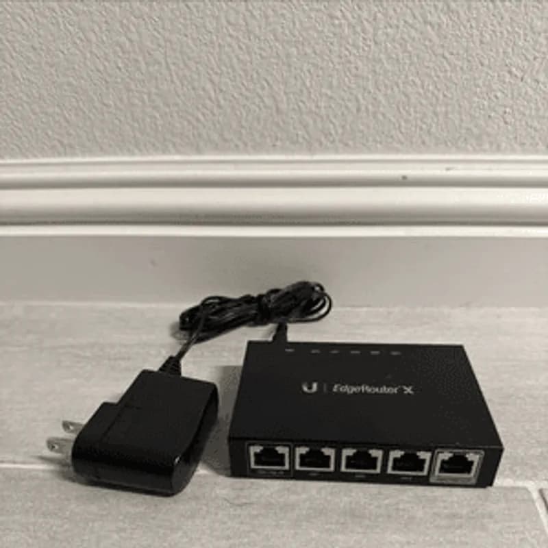 Ubiquiti Networks ER-X EdgeRouter X 5-Port Gigabit Wired Router ERX 1000 Mbps