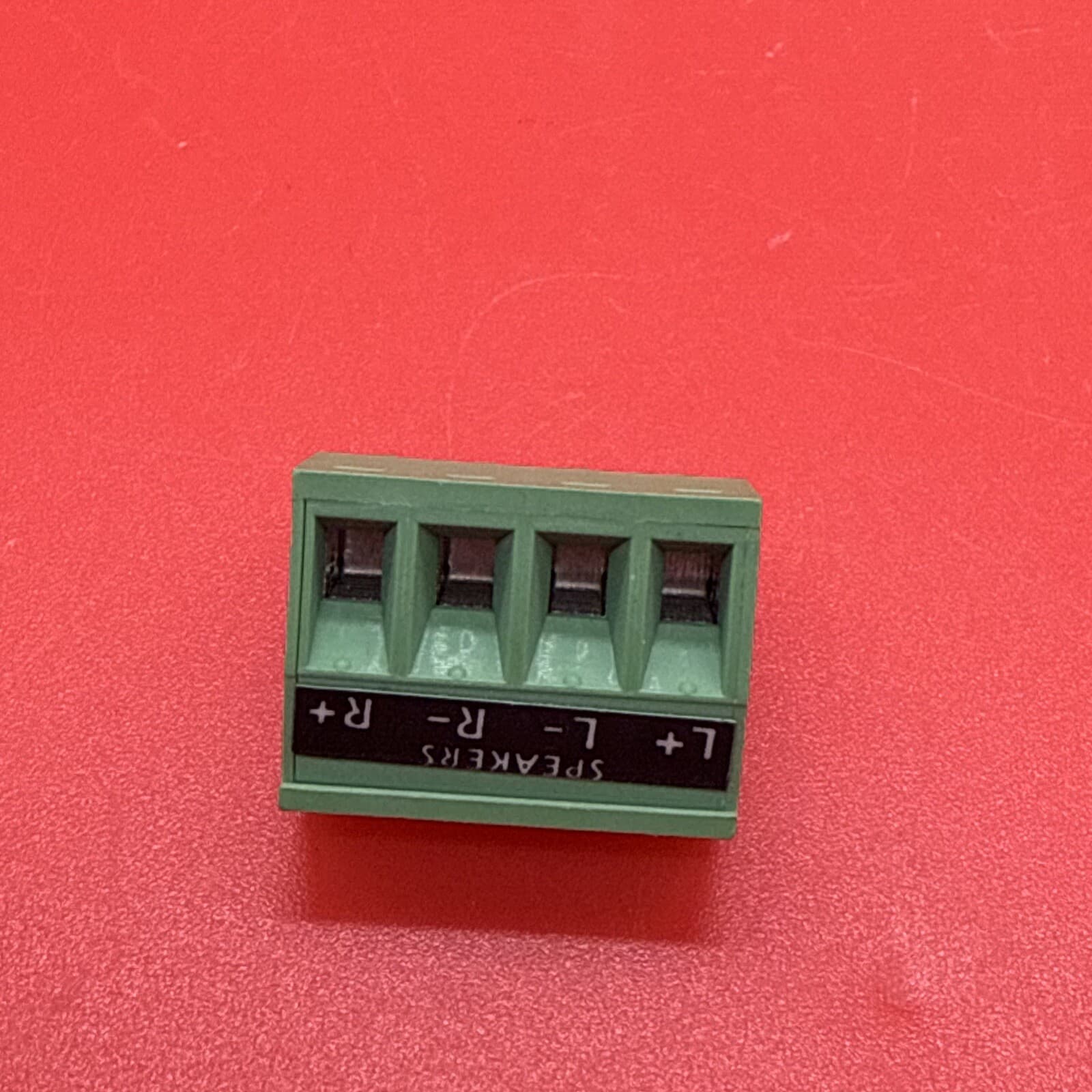 RTI Phoenix Connector 4 Pin Plug Crimp Connector Plastic Gold - Image 3