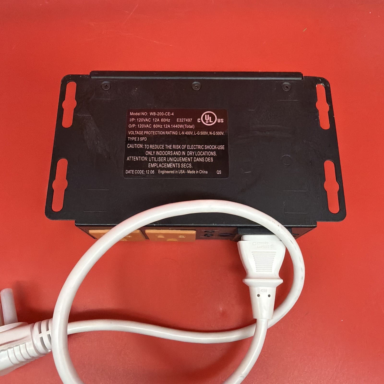 Snap WattBox WB-200-CE-4 Mounted Power Conditioner w/ 4 Outlets  - Image 6