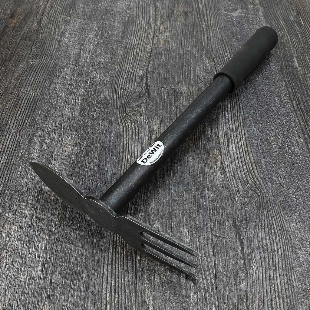 DeWit Garden Hoe Combo W 3-Tine Cultivator And Heart Blade NEW - Image 3