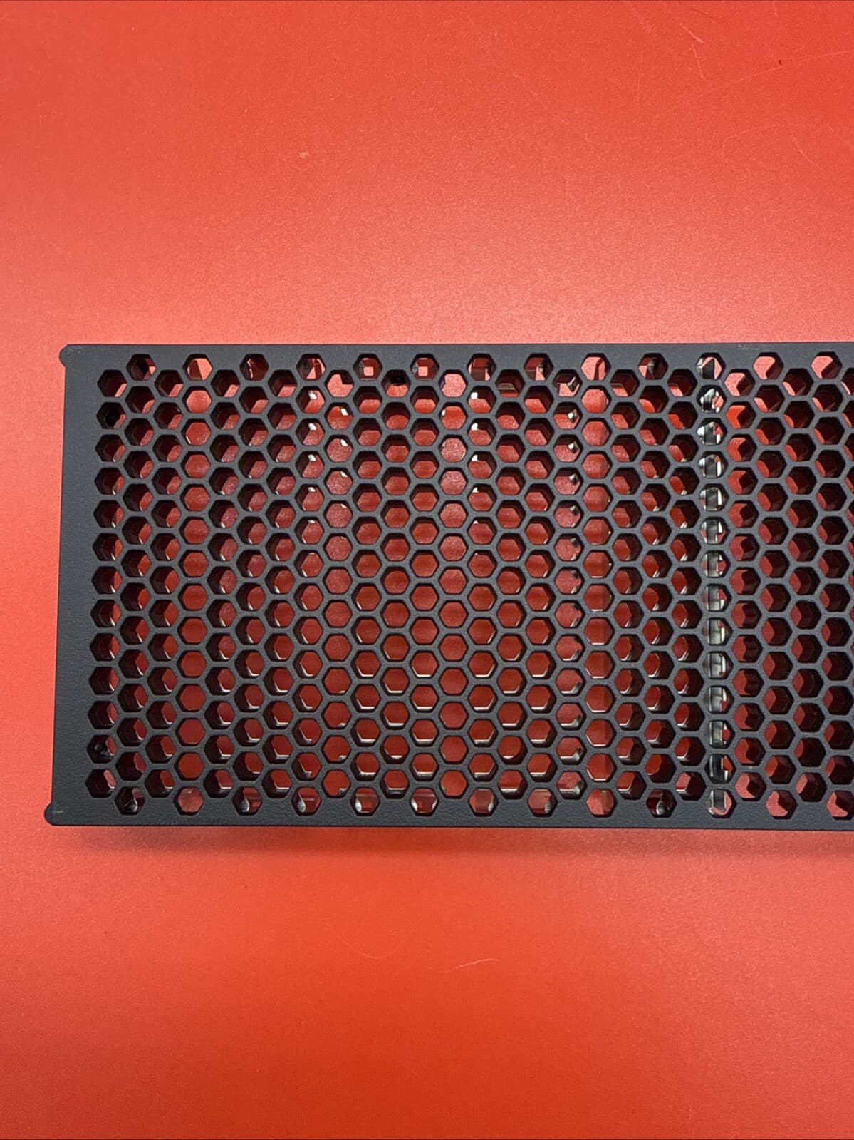IBM Power8 8286-42A Upper 9 Bay Front Bezel Insert  Cover 00FV769 - Image 2