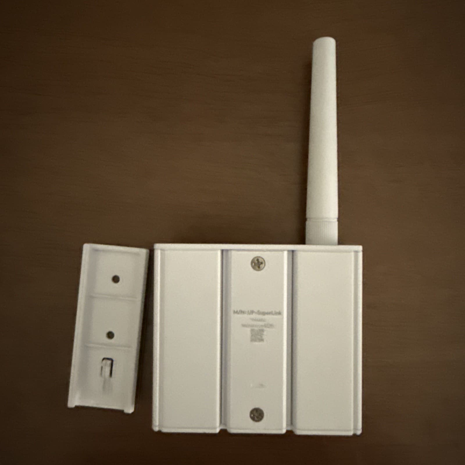 Ubiquiti UniFi Protect SuperLink (UP-Superlink-US) Ubiquiti Networks Gateway - Image 4