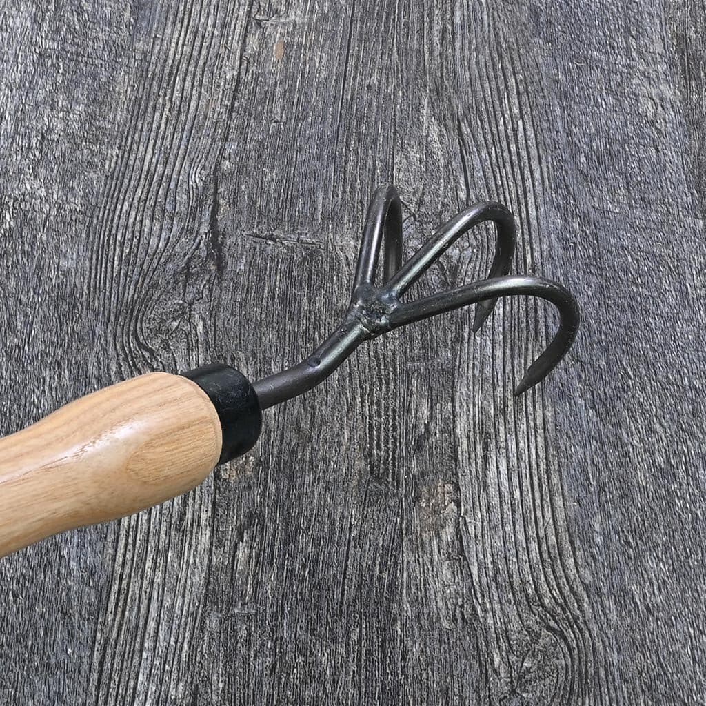 DeWit Drop Grip 3-Tine Cultivator Hand Weeder Boron Steel Ash Handle Weeding NEW - Image 3