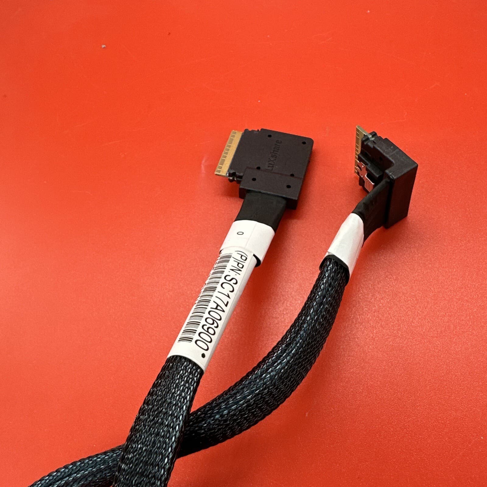 01KN123 SC17A06900 IBM SAS Cable - Image 2