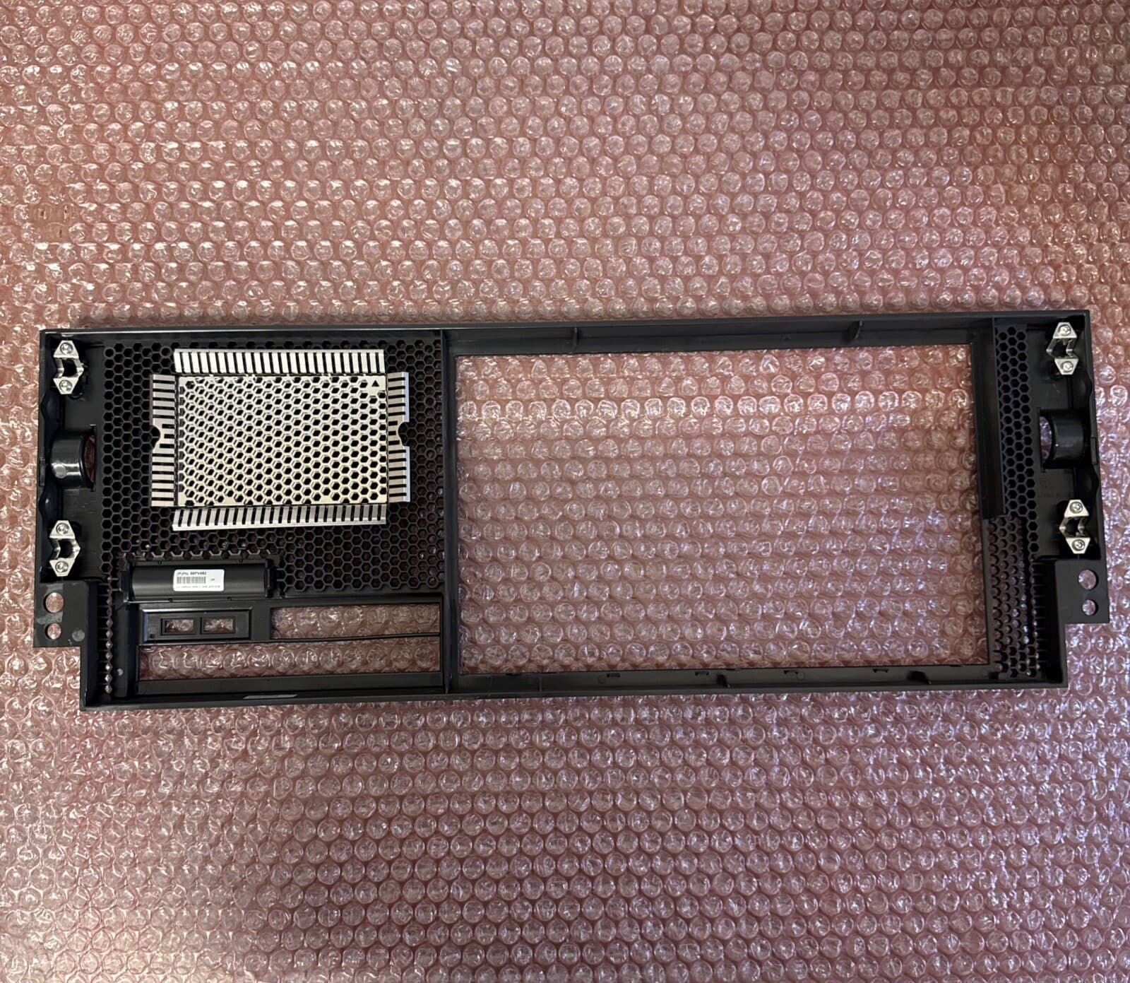 IBM 00FV492 00RR307 Power8 S824 Front Bezel 8286-42A Mount Hardware - Image 8