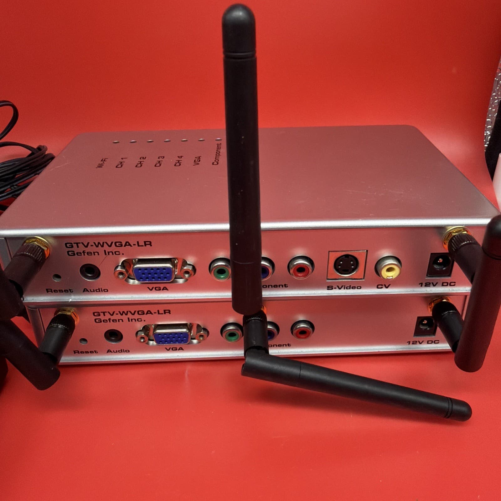 GefenTV Wireless VGA Sender And Receiver Kit - Image 4