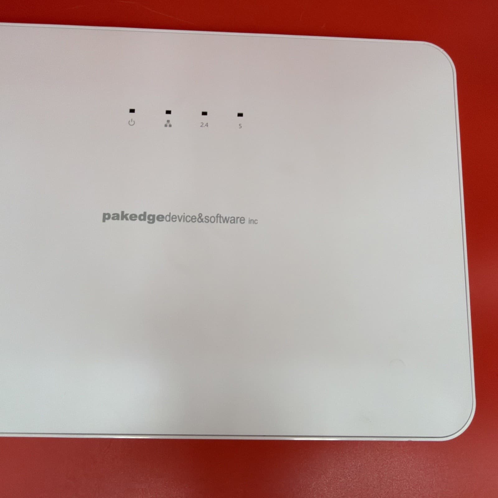 Pakedge WX-1 Wireless WiFi PoE Small-Business Access Point 802.11ac - Image 3