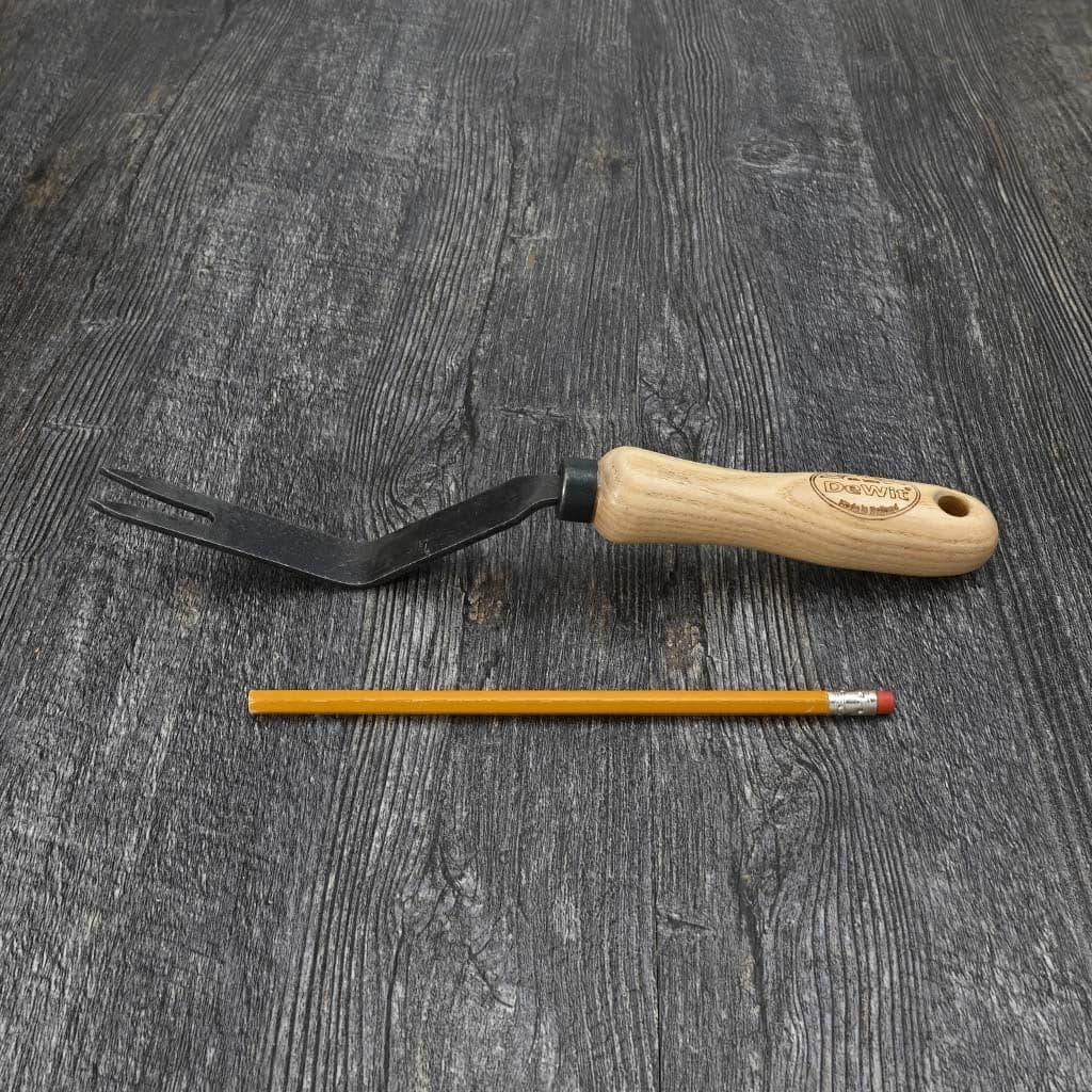 DeWit Bio Daisy Grubber Hand Weeder Boron Steel Ash Handle Hand-Forged Dutch NEW - Image 4