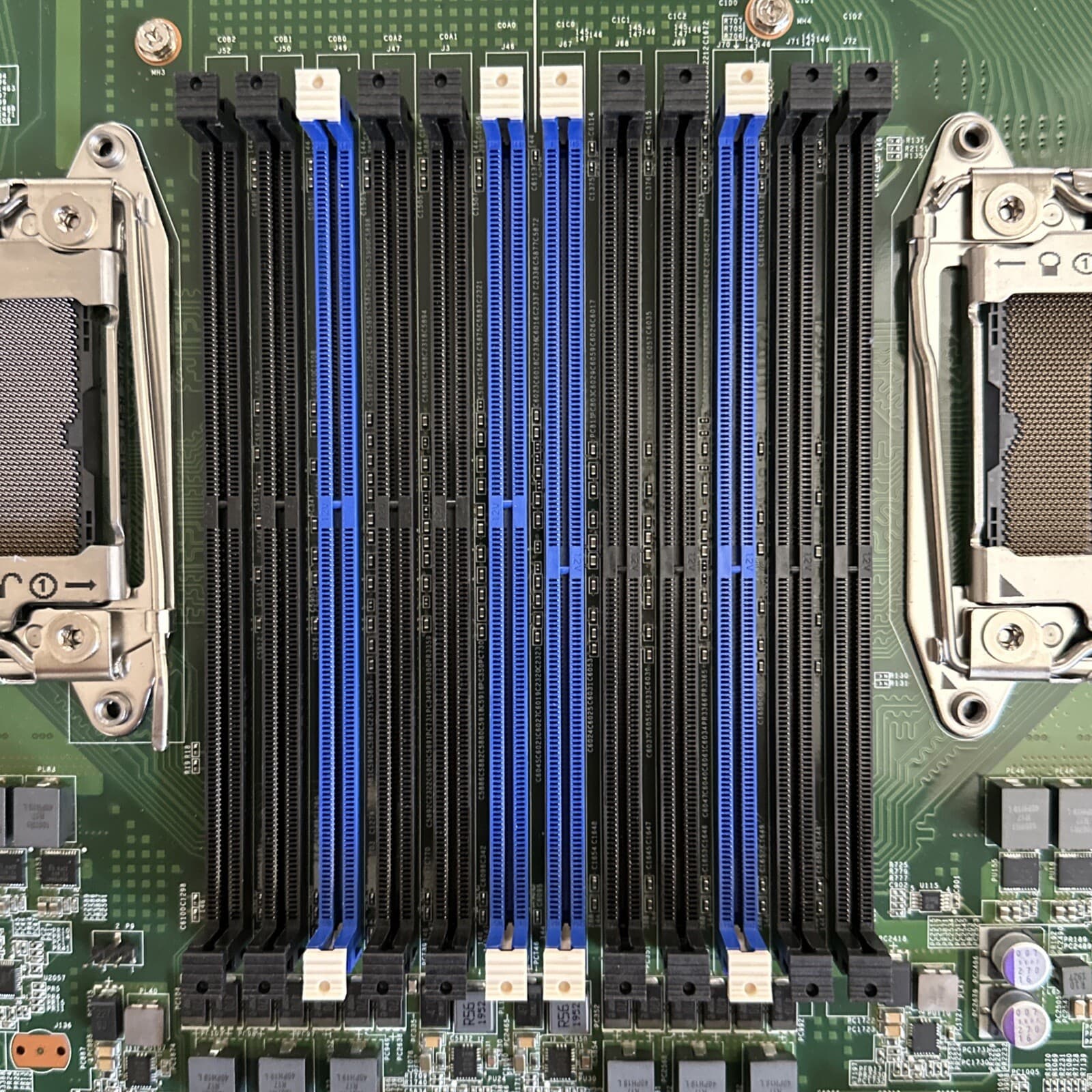 IBM 01YM718 01YM719 R0998-G0001-03 SAN Volume Controller Motherboard 2145-SV1 - Image 6