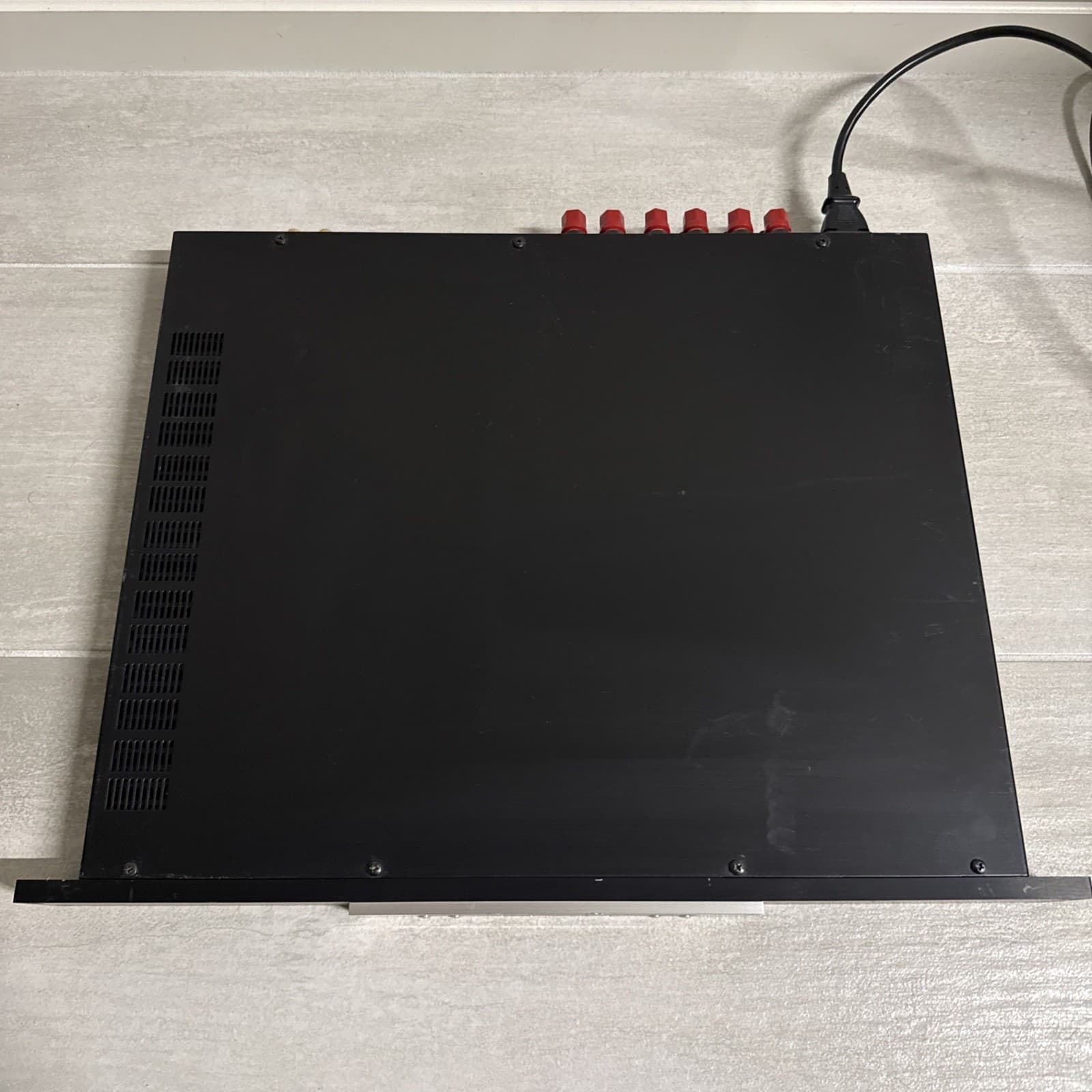 Elan D660/D661 power amplifier tested working perfectly. 6 channel. home theater - Image 6