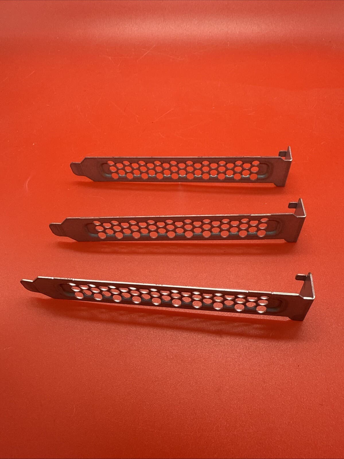 Quantity 3 - IBM Power8 Full Height PCI-e Vented Covers Mount Hardware - Image 5