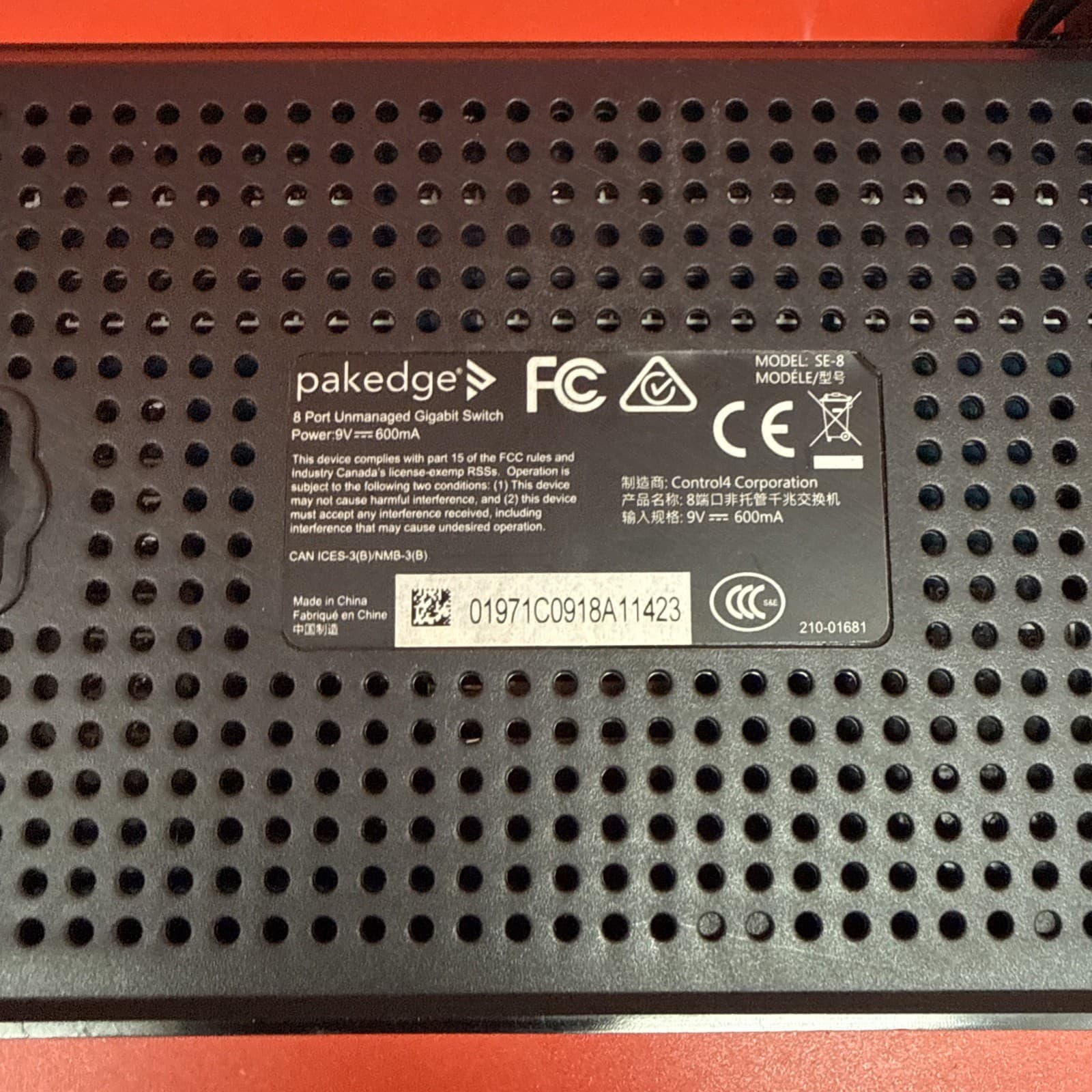 Packedge SE-8 8 Port GIGABIT Switch Black 210-01681 - Image 3