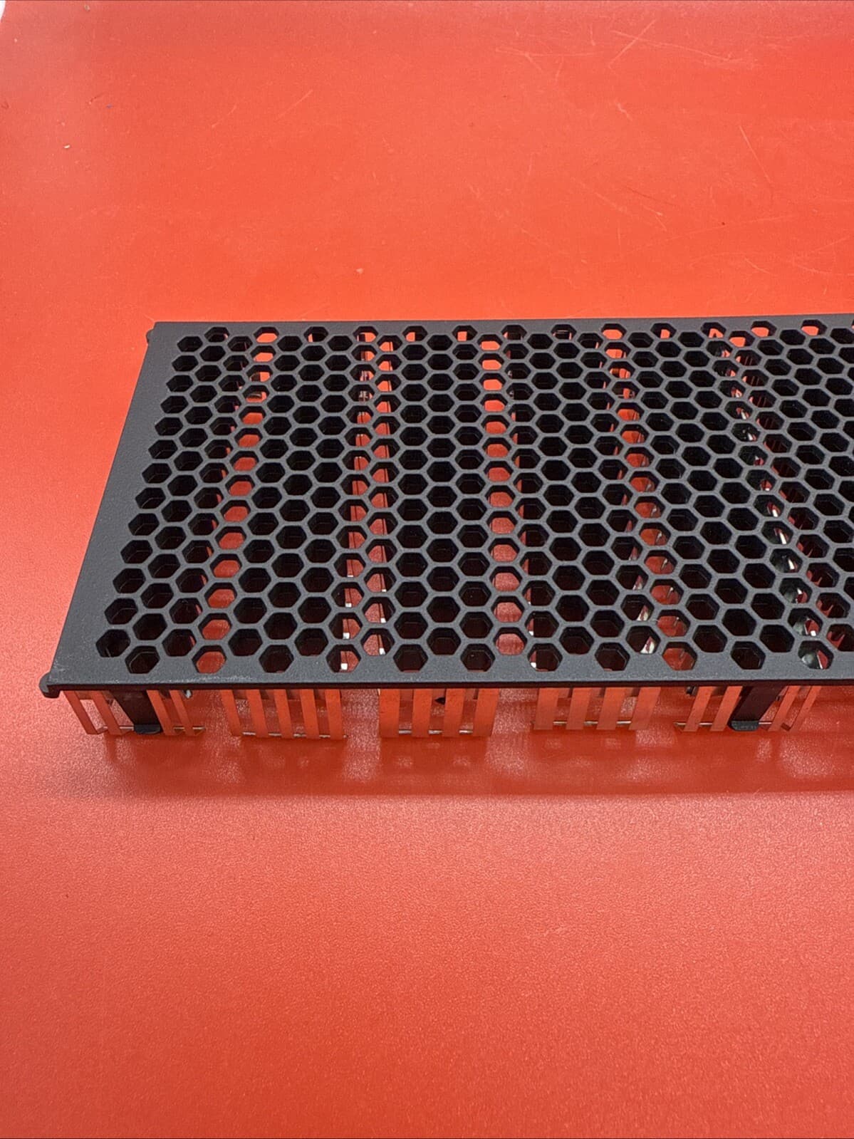 IBM Power8 8286-42A Upper 9 Bay Front Bezel Insert  Cover 00FV769 - Image 4