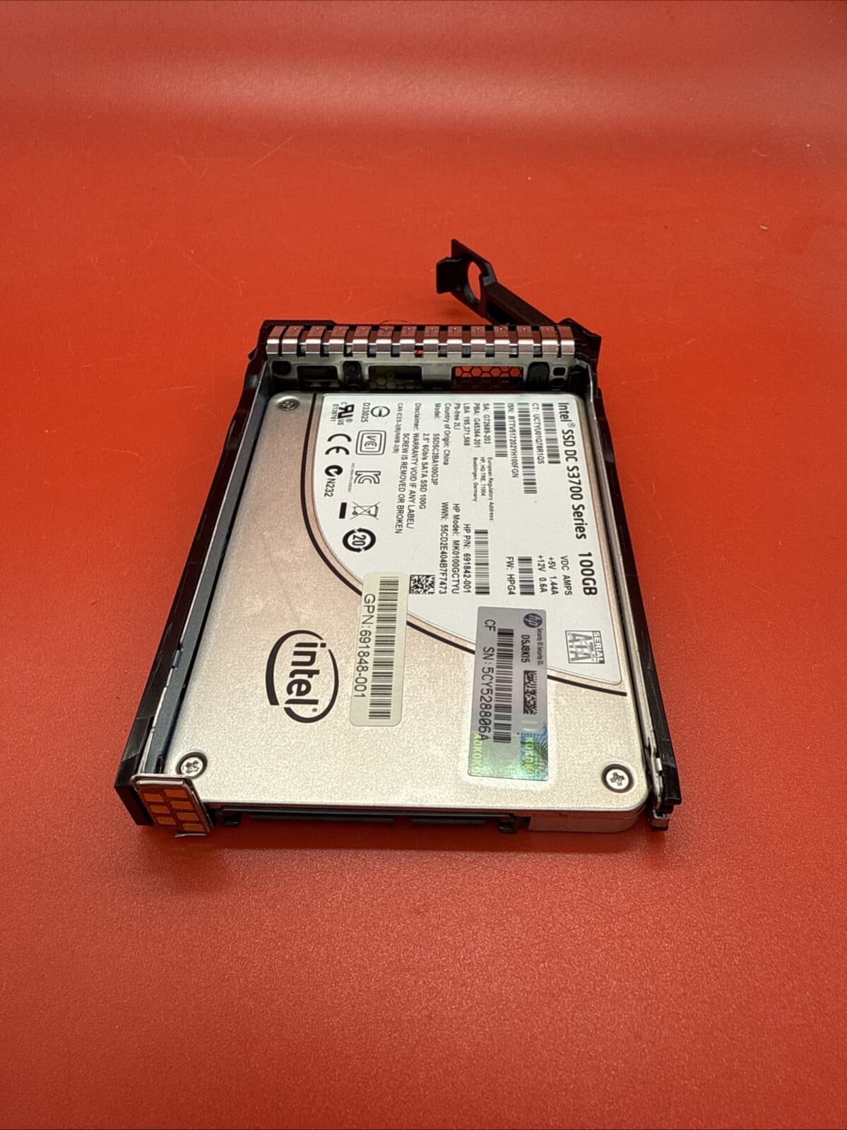 HP 100GB SATA 2.5” SSD 751949-B21 752665-001 MK0100GCTYU 692164 HPe Tray - Image 5