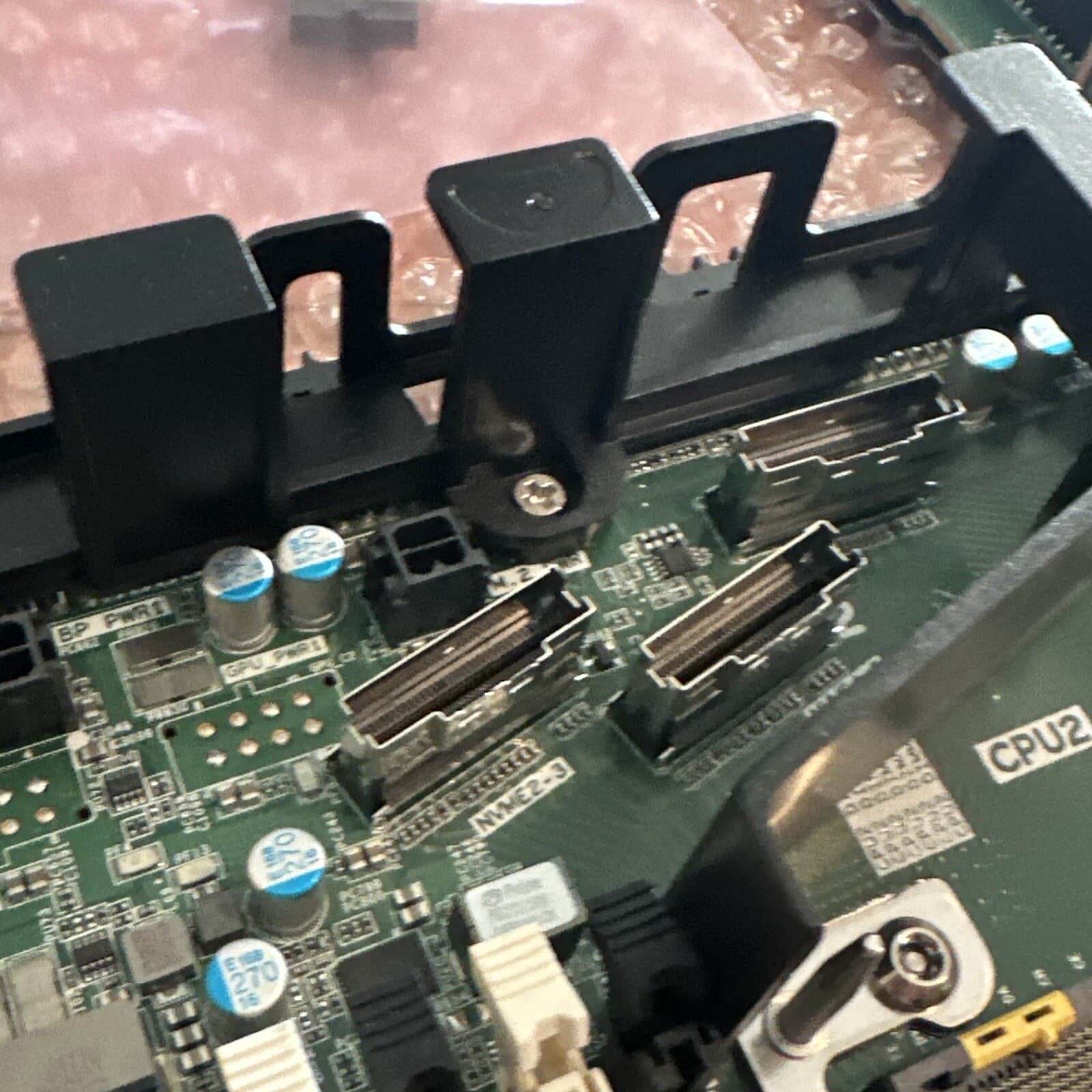 IBM Lenovo 01PE834 Motherboard + Screws + TPM 2.0 00MX378 System Board HR630x - Image 11