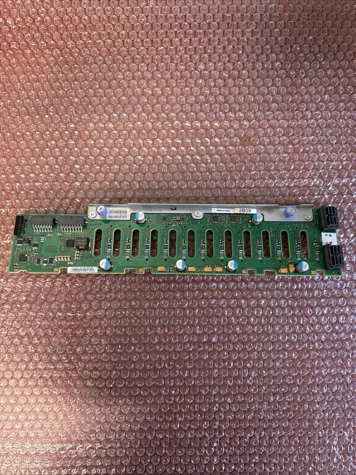 IBM Feature 2B09 00E1945 D77617 01DH345 74Y4338 12 Bay 2.5” Backplane 8286-42A - Image 5