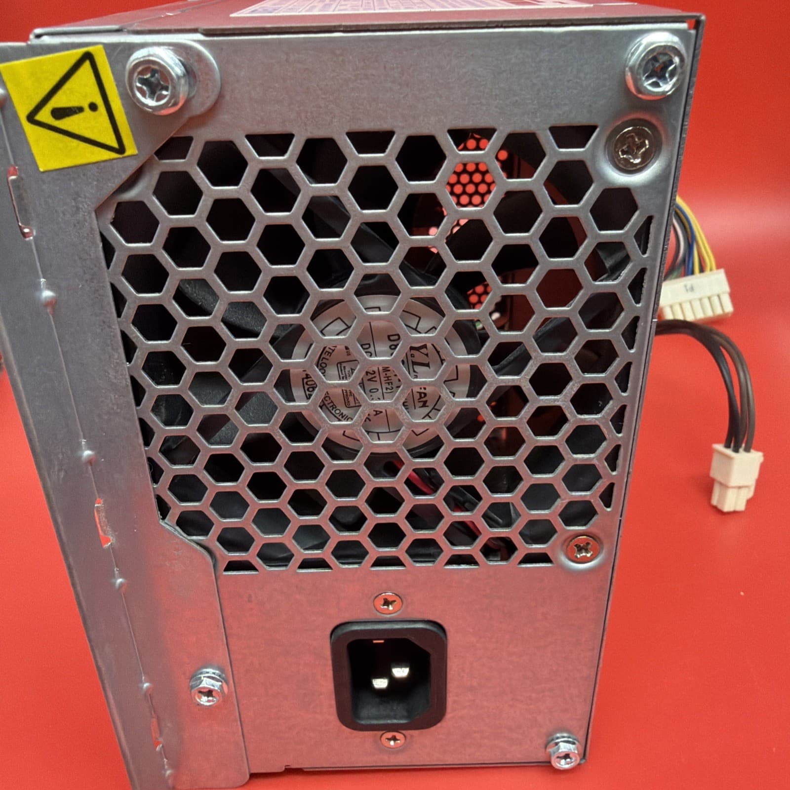 LiteOn Lenovo Thinkstation E32 270 Watt Power Supply 54Y8900 - Image 3