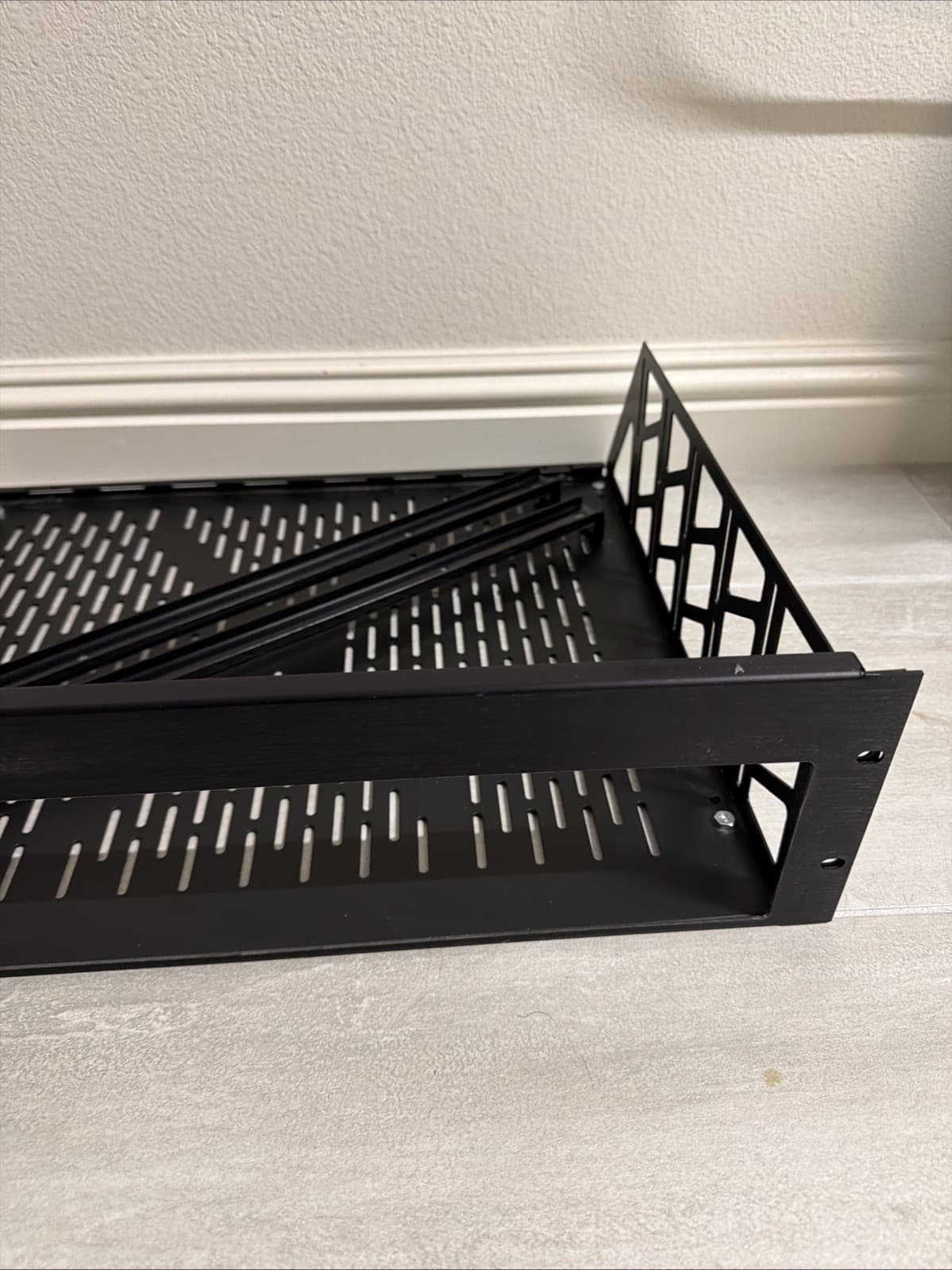 Crestron C2N-AMP-4X100 Rack Mount Shelf Kit Rack Kit - Image 3