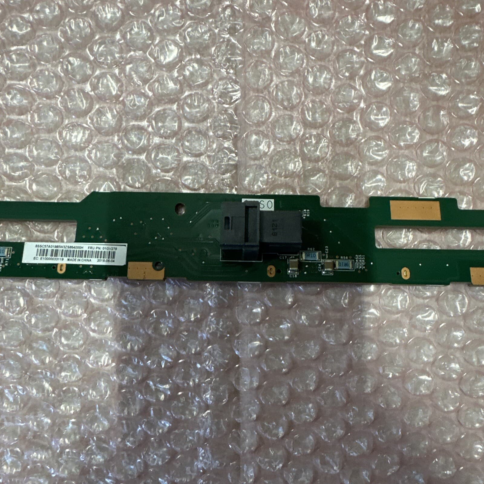Lenovo SR630 01GV279 SC57A01985 4 Bay 3.5" Hard Drive Backplane Board - Image 3