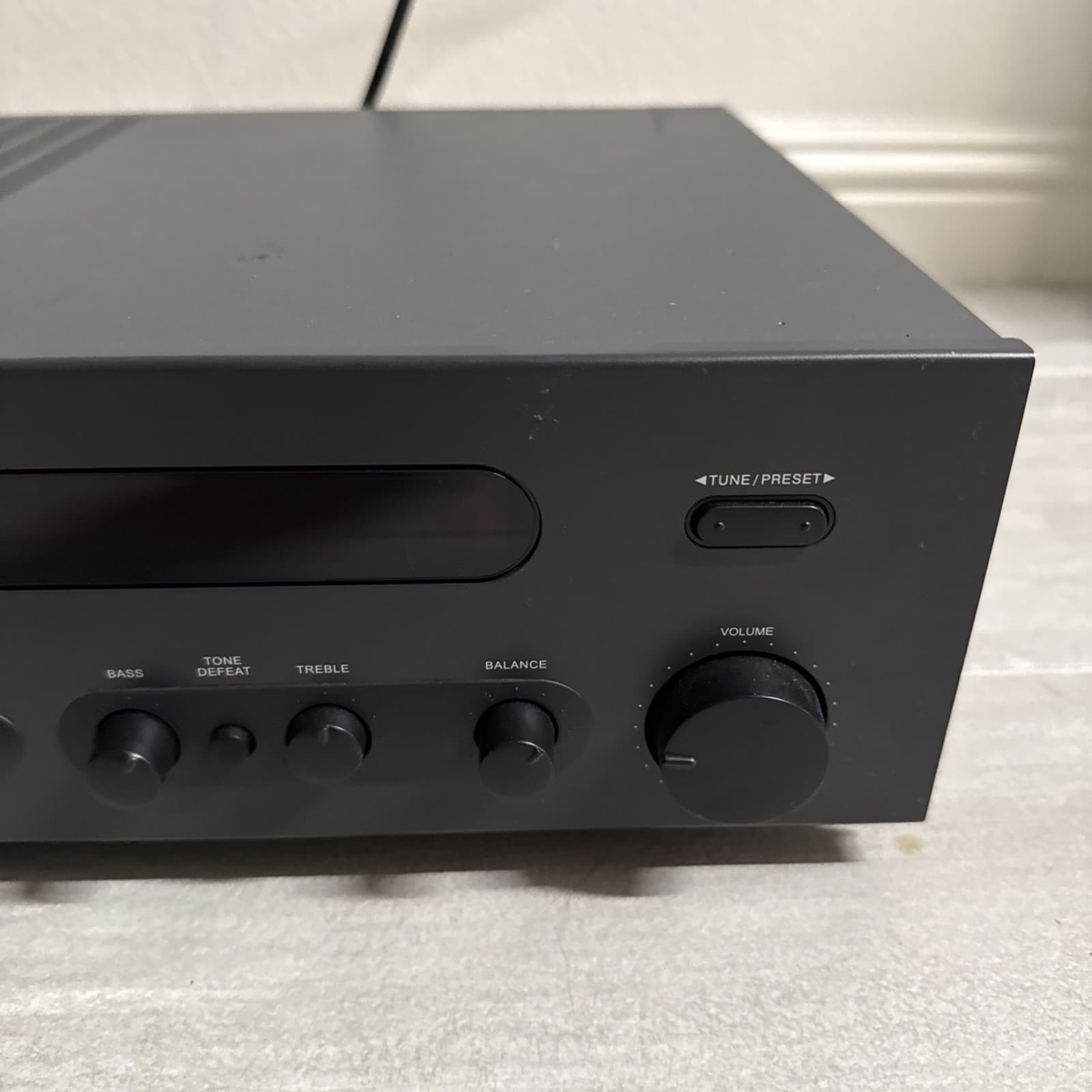 NAD C-740 Stereo Receiver 35W 40W 140W Gray C740 AM Digital Tuner AM/FM AUX 40 W - Image 4