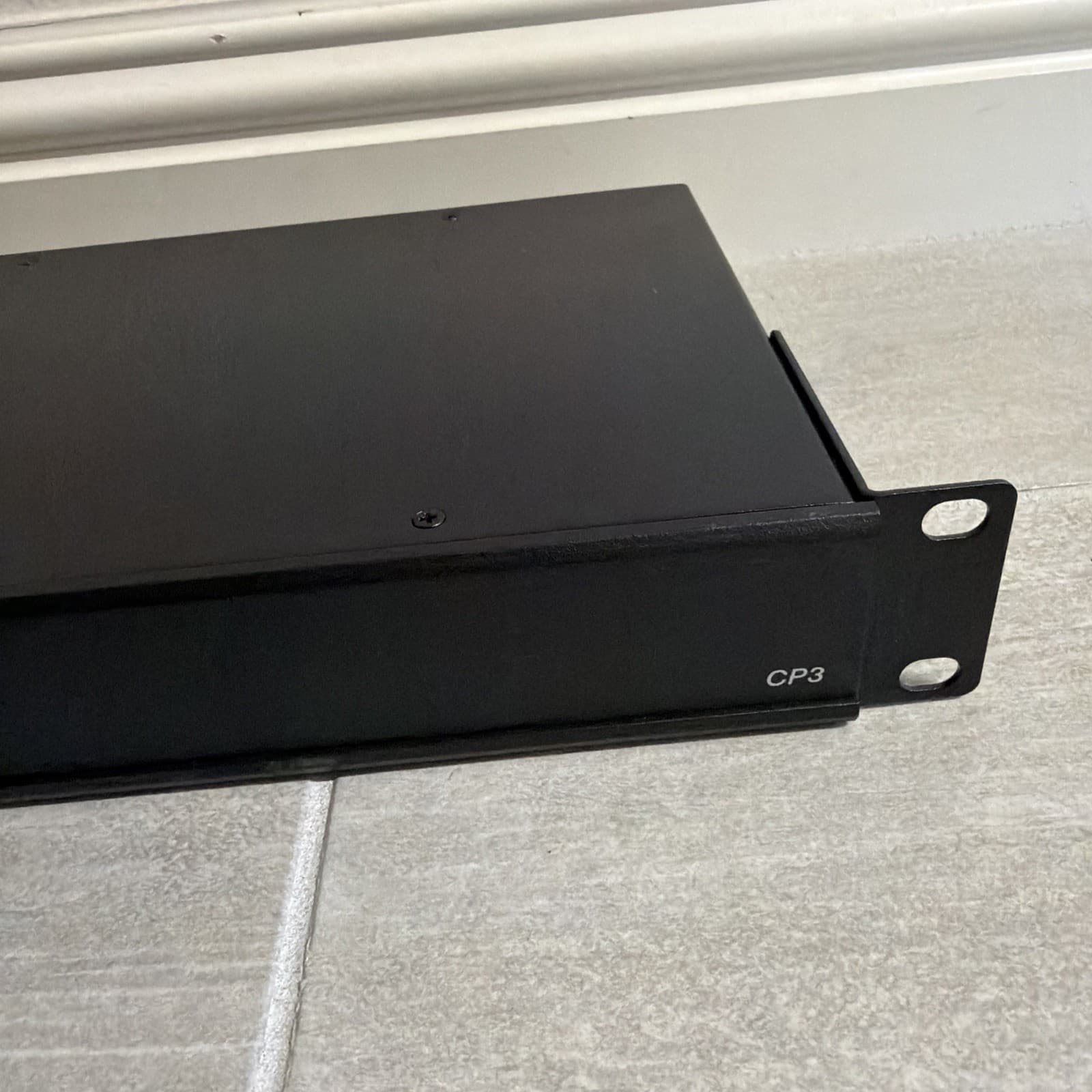 Crestron CP3 3-Series Control System (6504877) With Rack Ears - Image 4