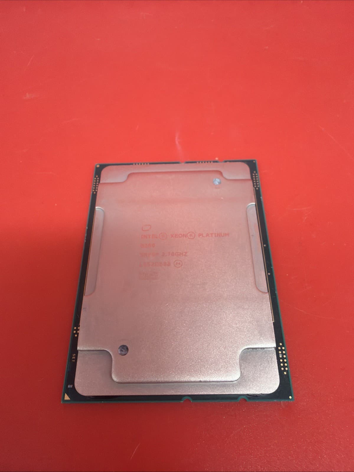 Intel Xeon Platinum 8280 SRF9P 2.70GHz 28-Core 10.4GT/s 38.5MB LGA3647 Processor - Image 2