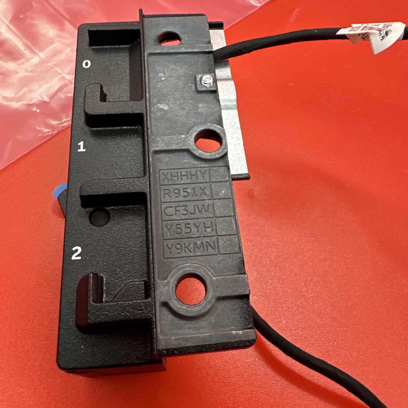 Dell XHHHY R951X CF3JW Y55YH Y9KMN 0HMF2K Rack Ear For R730xd Chassis - Image 3