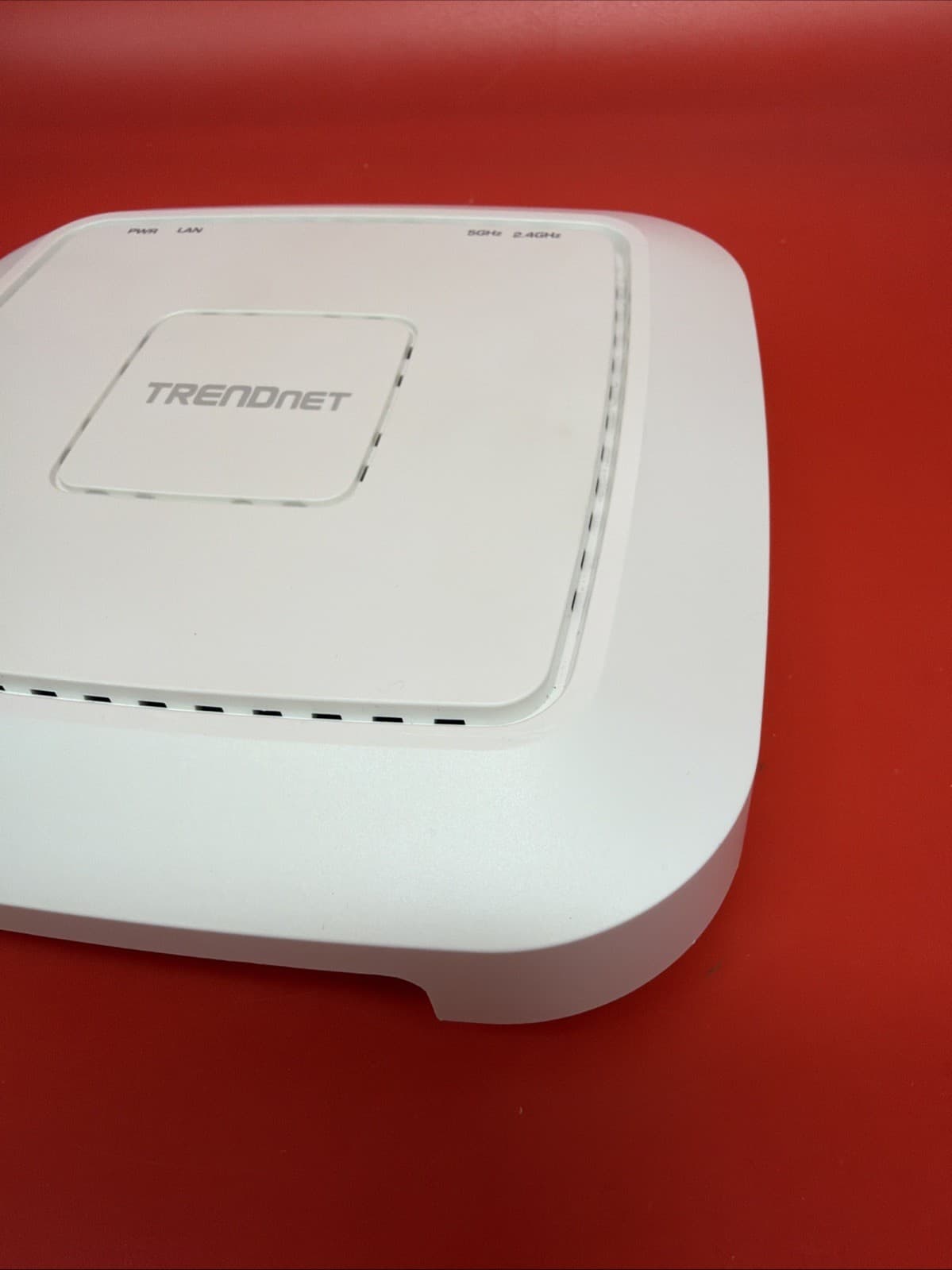 TRENDnet TEW-821 DAP /A Wireless Access Point - No Power Cord Included White - Image 3