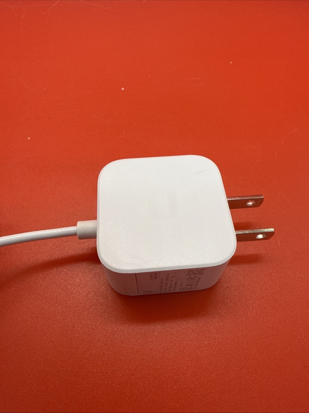 Ubiquiti E005-1I050100VU R0097US AC To USB-C Adapter Ubiquiti Networks - Image 4