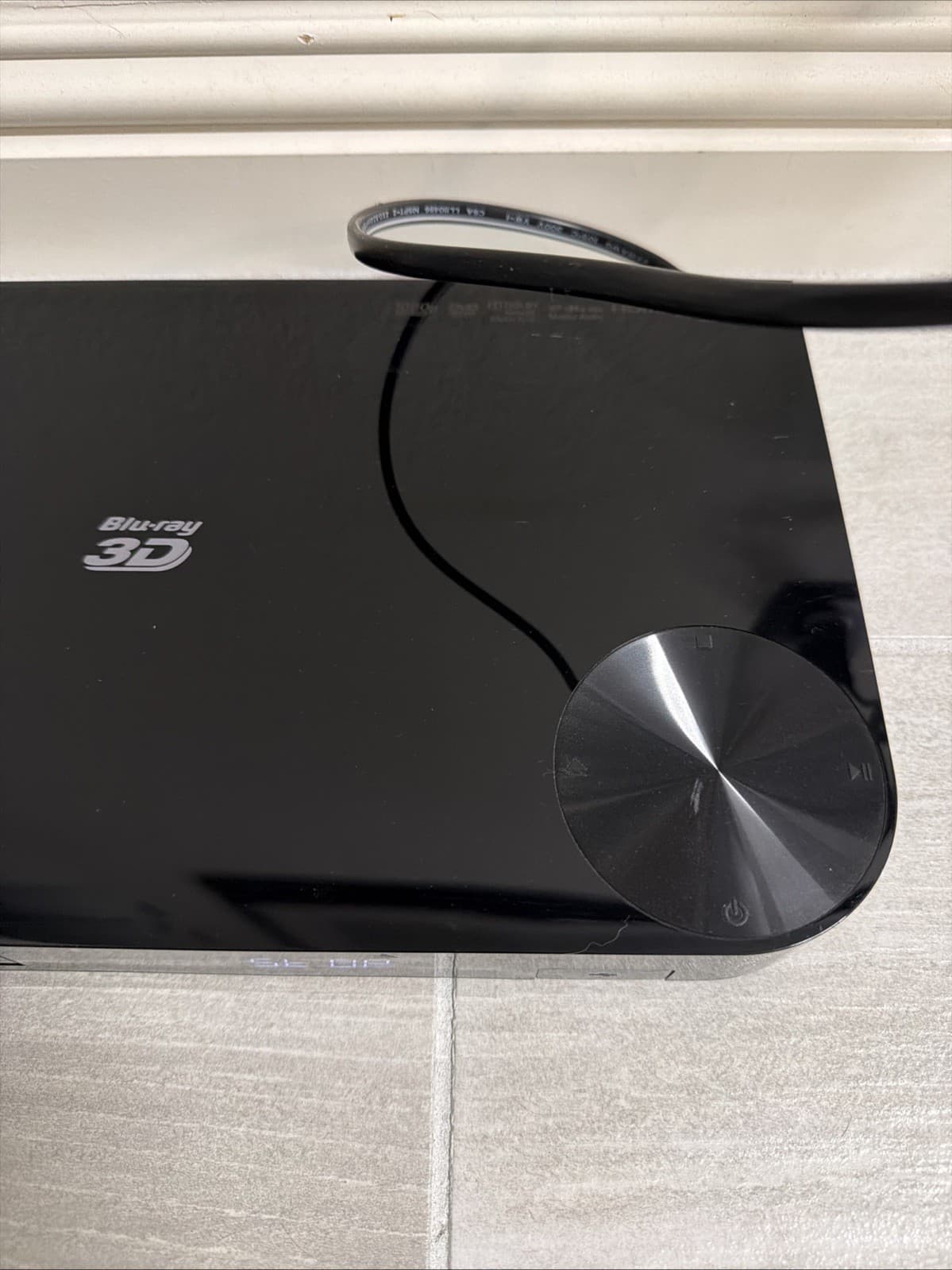 Samsung BD-F5900 3D Blu-ray Player - Image 3