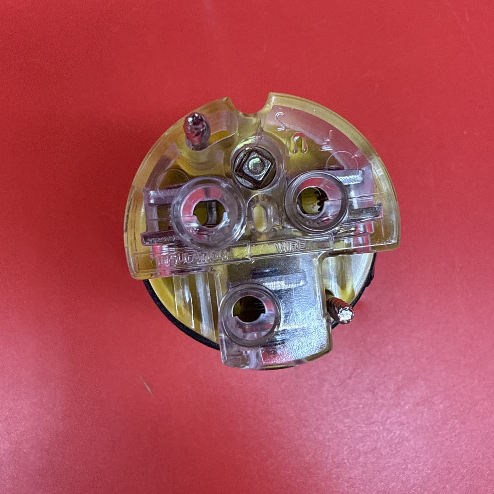 Seymour 15A-125V UL Male Plug - Image 5