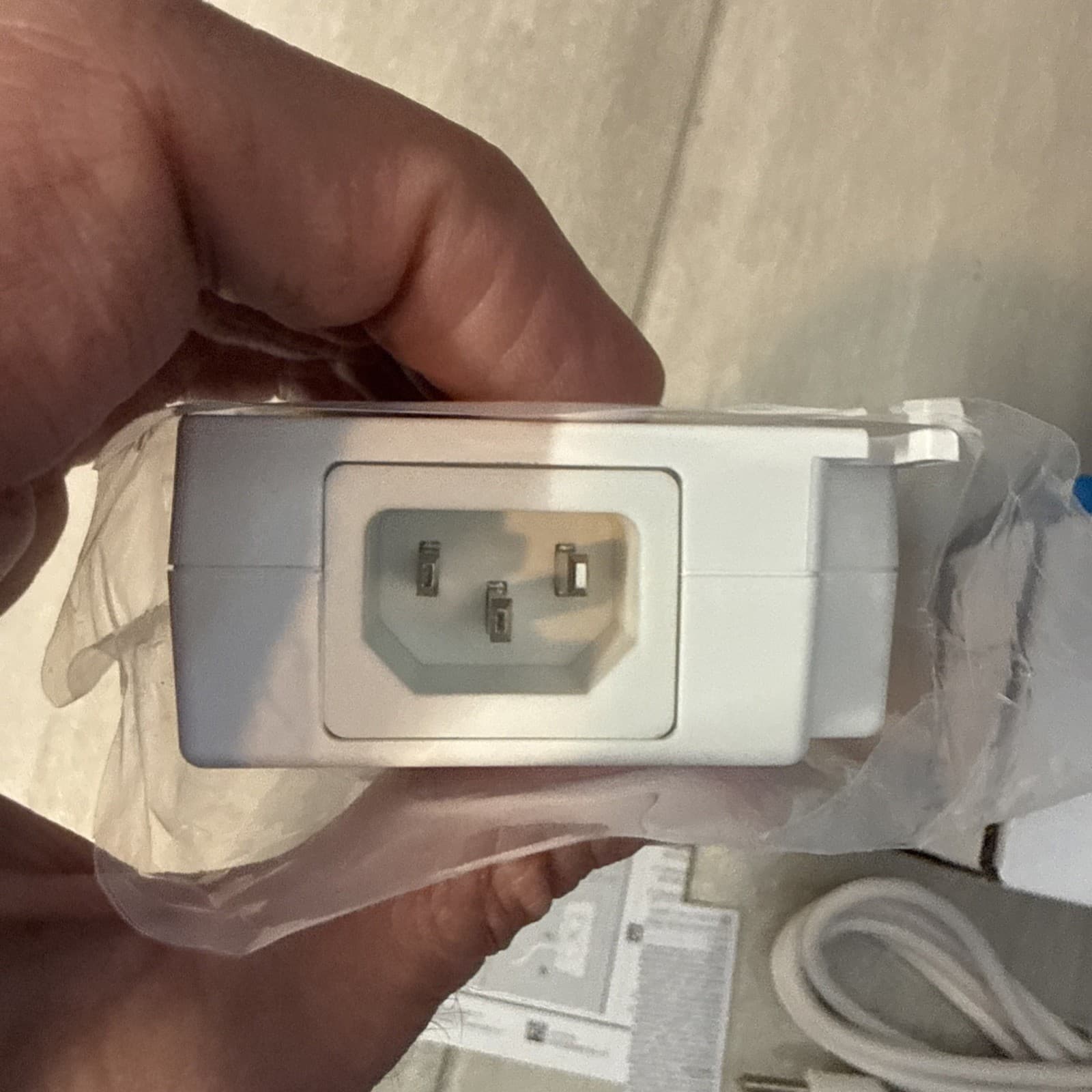 LUTRON - QSPS-P1-1-35 V Power Supply for Shades! NEW! - Image 5