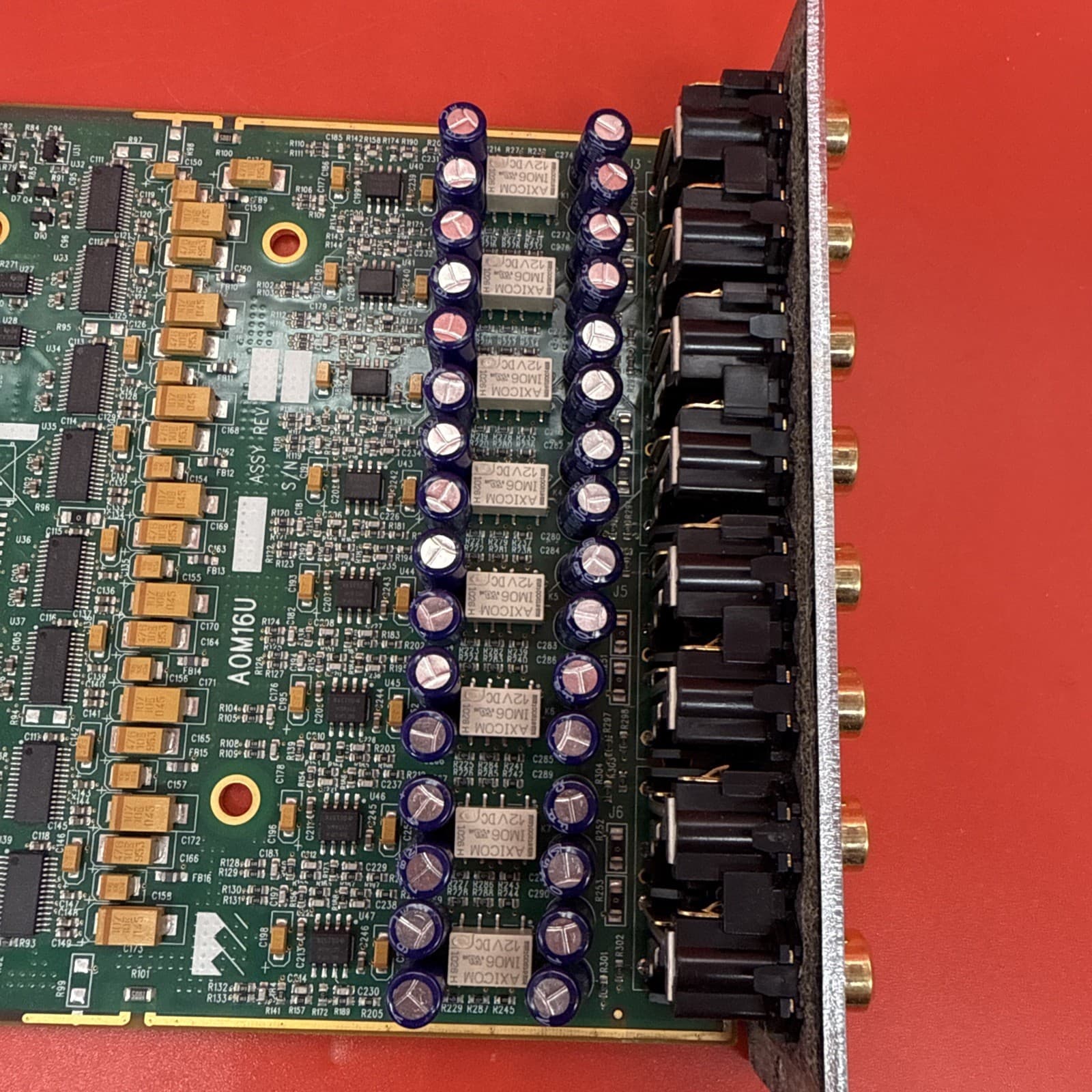 SAVANT AOM-16U 068-0107-30 Rev 03 16 Channel Analog Stereo Preamp Out RCA - Image 4