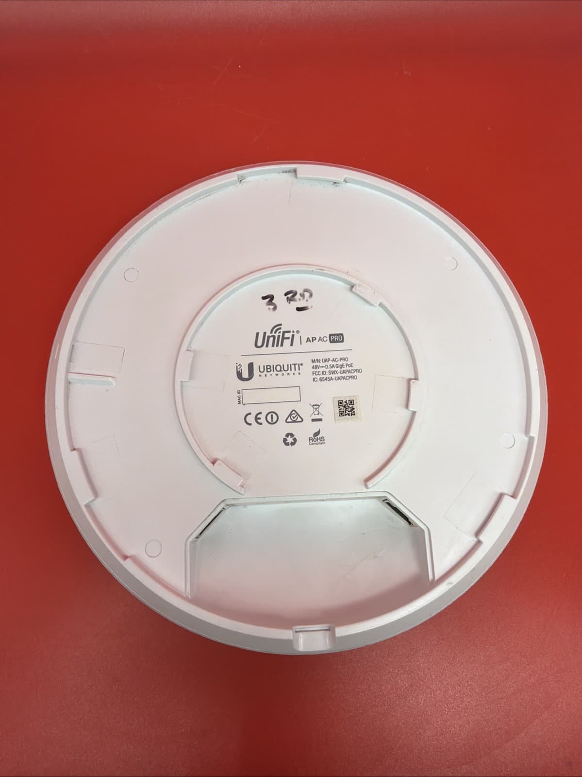 Ubiquiti Networks UAP-AC-PRO 1300Mbps Wireless Access Point White UAPACPRO - Image 3