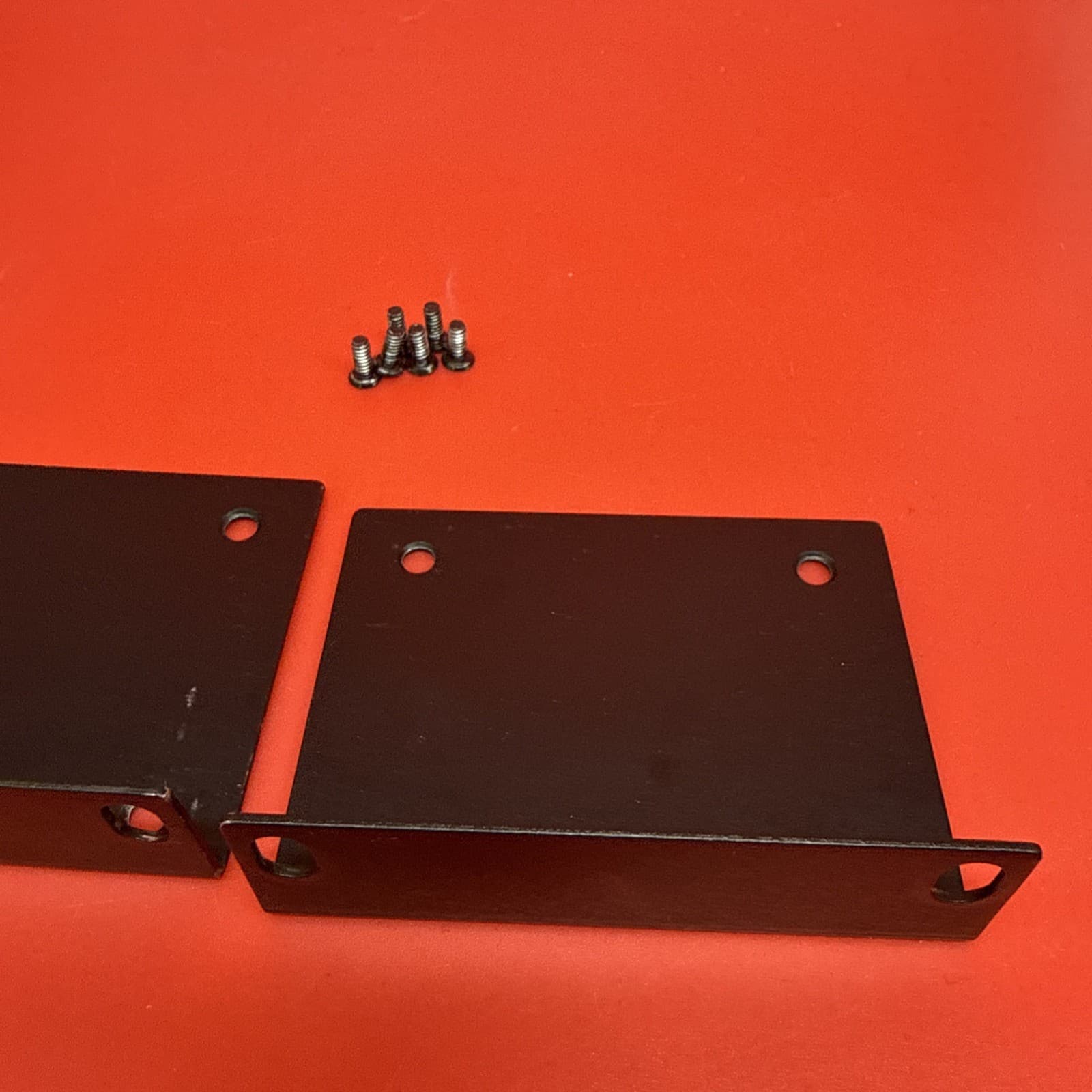 CRESTRON Rack Ears & Screws FOR PRO2 AV2 RACK2 CNX PAD8A BIPAD8 C2N DAP8 DAP8RC - Image 3