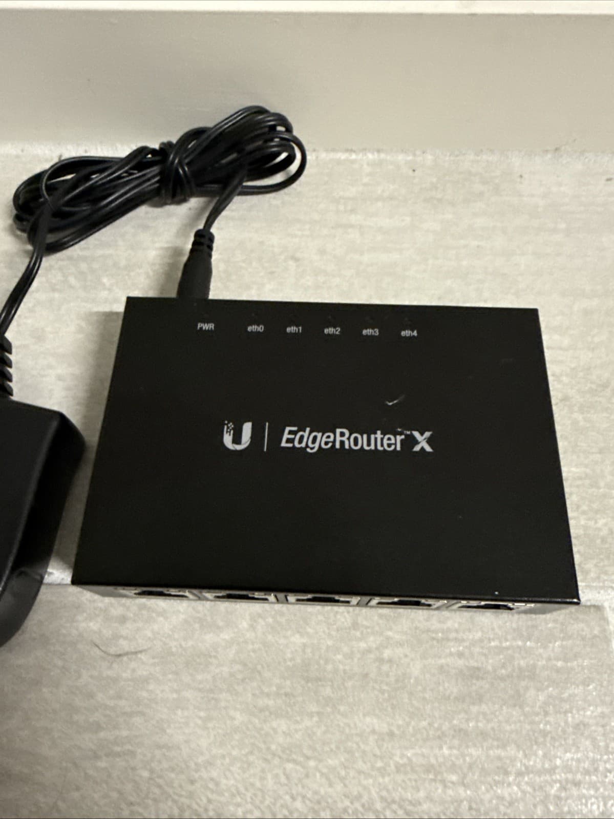 Ubiquiti Networks ER-X EdgeRouter X 5-Port Gigabit Wired Router ERX 1000 Mbps - Image 3
