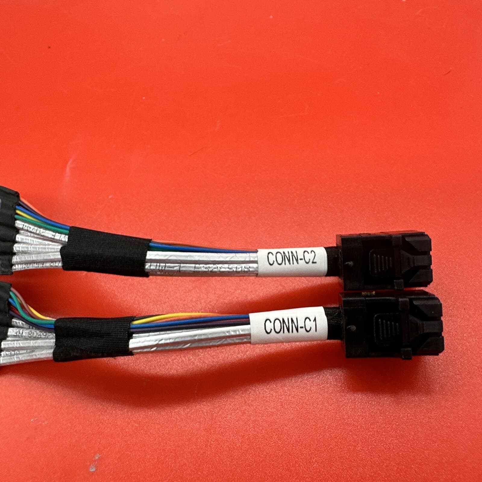 Cisco UCS 650.00V1E.0001 RHS72-0802 C240 M5 SAS Cable - Image 2