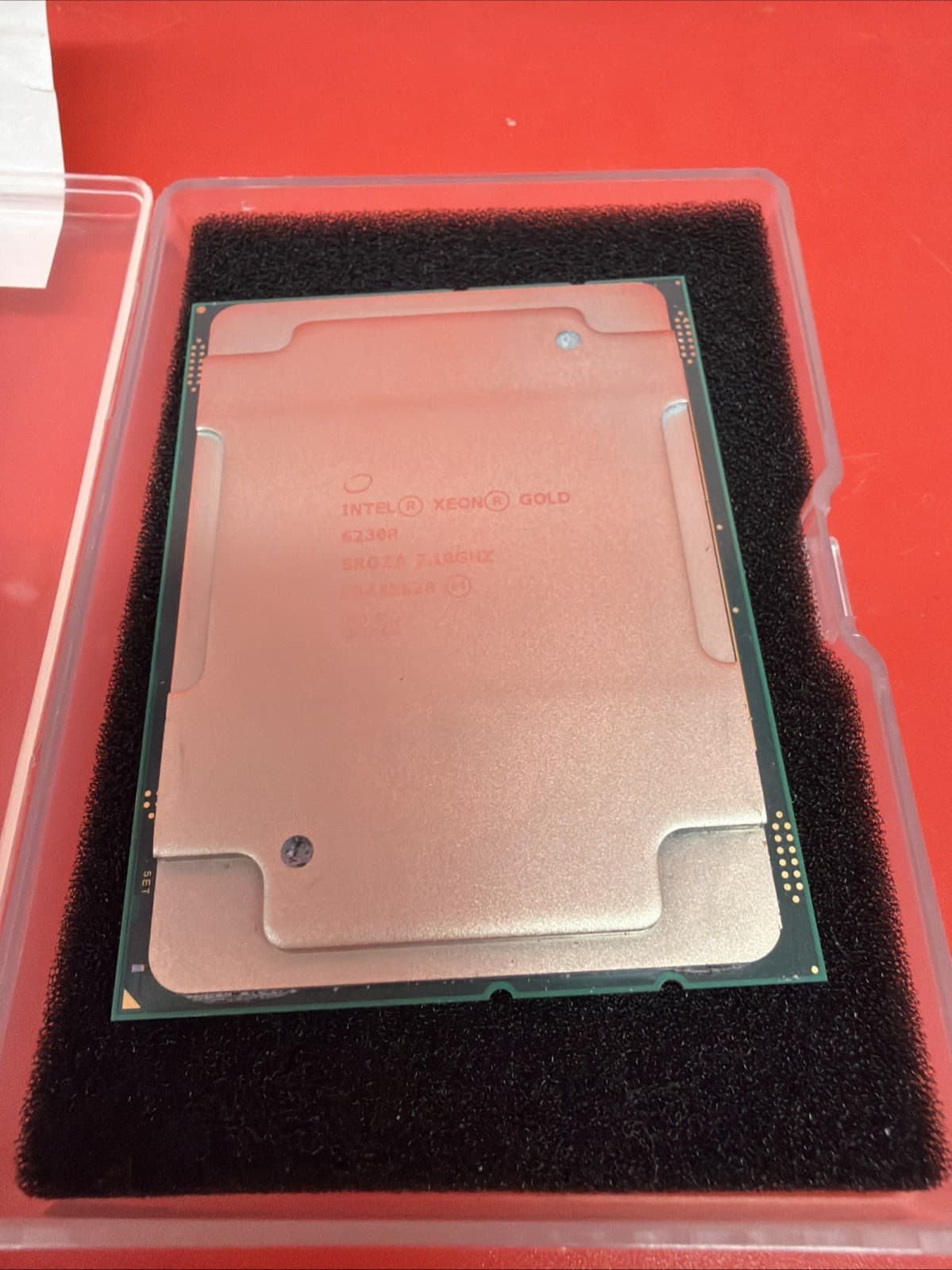 Intel Xeon Gold 6230R Processor (4 GHz, 26 Core, Socket FCLGA3647) -... - Image 2