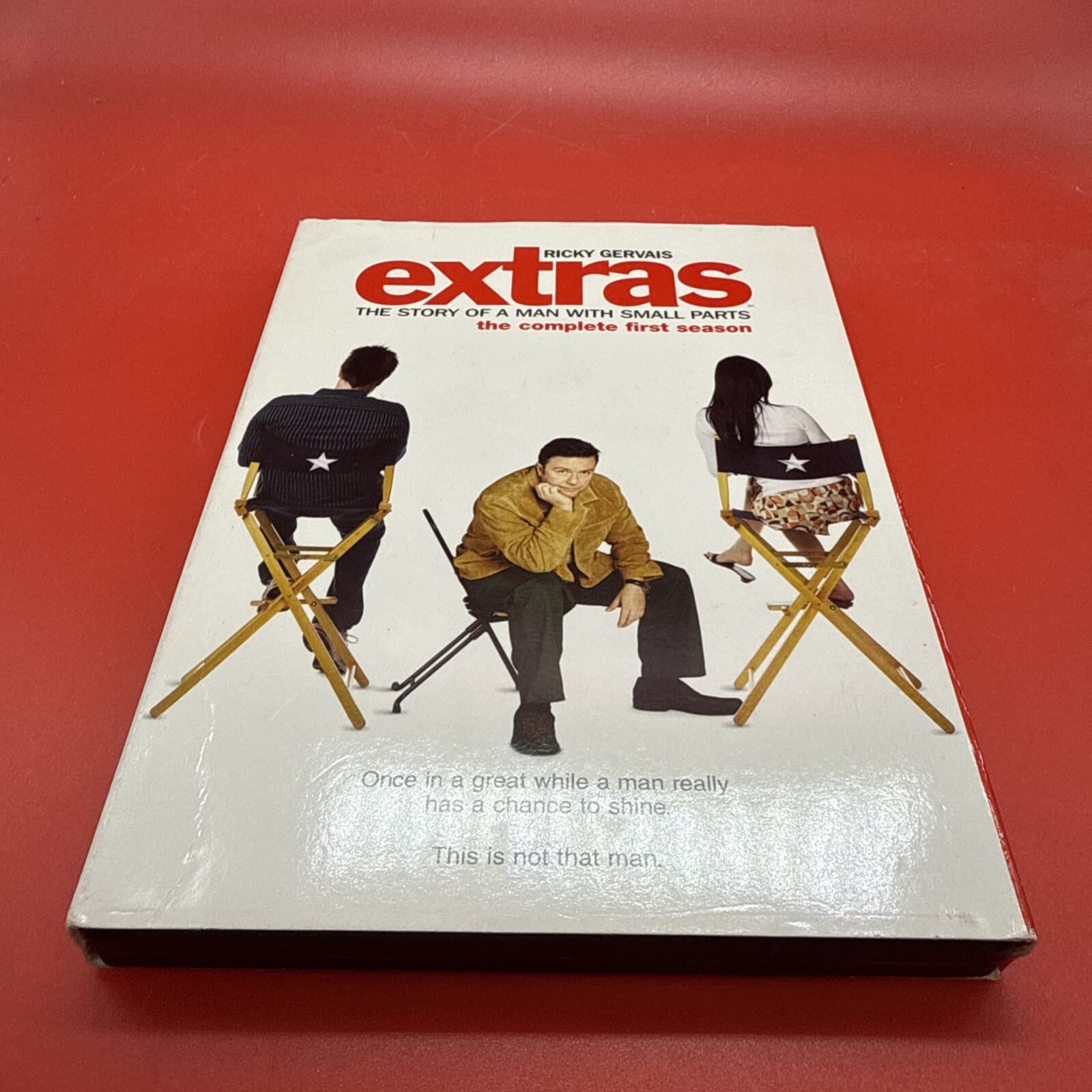 Extras: the Complete First Season (DVD) - Image 2