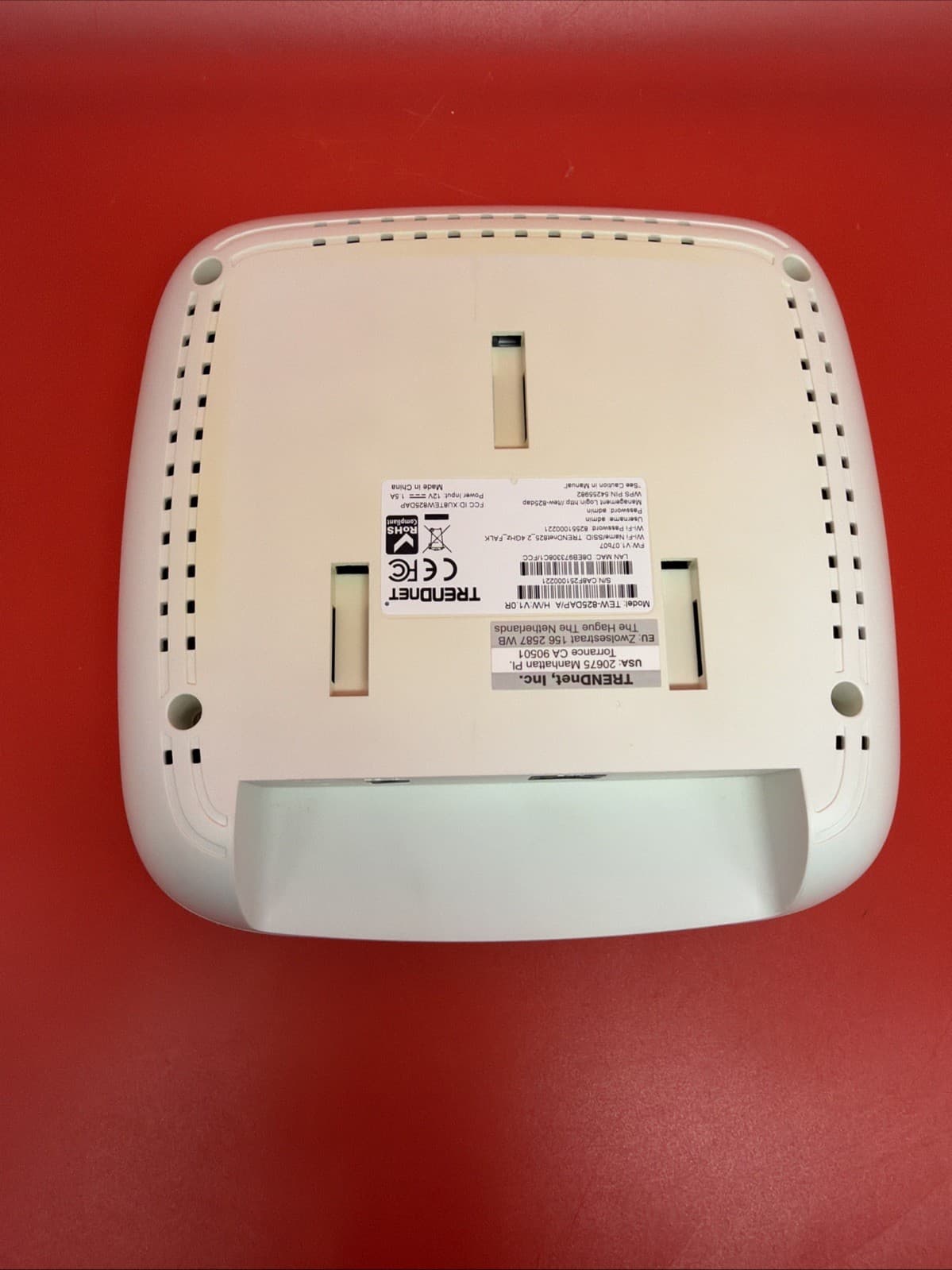 TRENDnet TEW-825dap /a 2.4Ghz 5Ghz Wireless Access Point White Dual-Band - Image 5