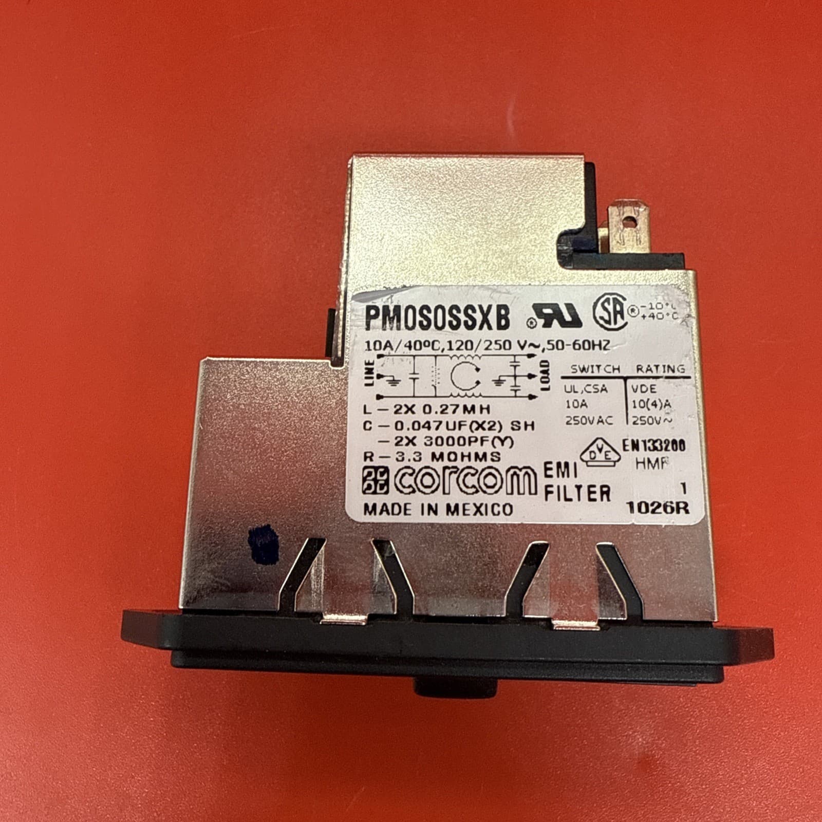 CORCOM PM0S0SSXB AC Power Entry Module 10A 250v Fuse Verticle Mount 1026R - Image 2