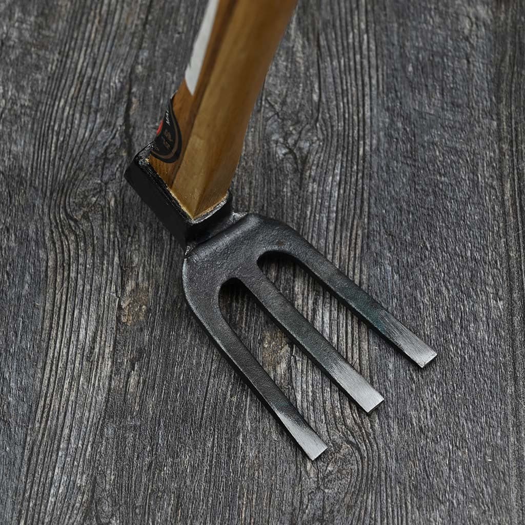 Japanese Kuwa Garden Hoe Wood Handle Cultivating Digging Weeding NEW - Image 2
