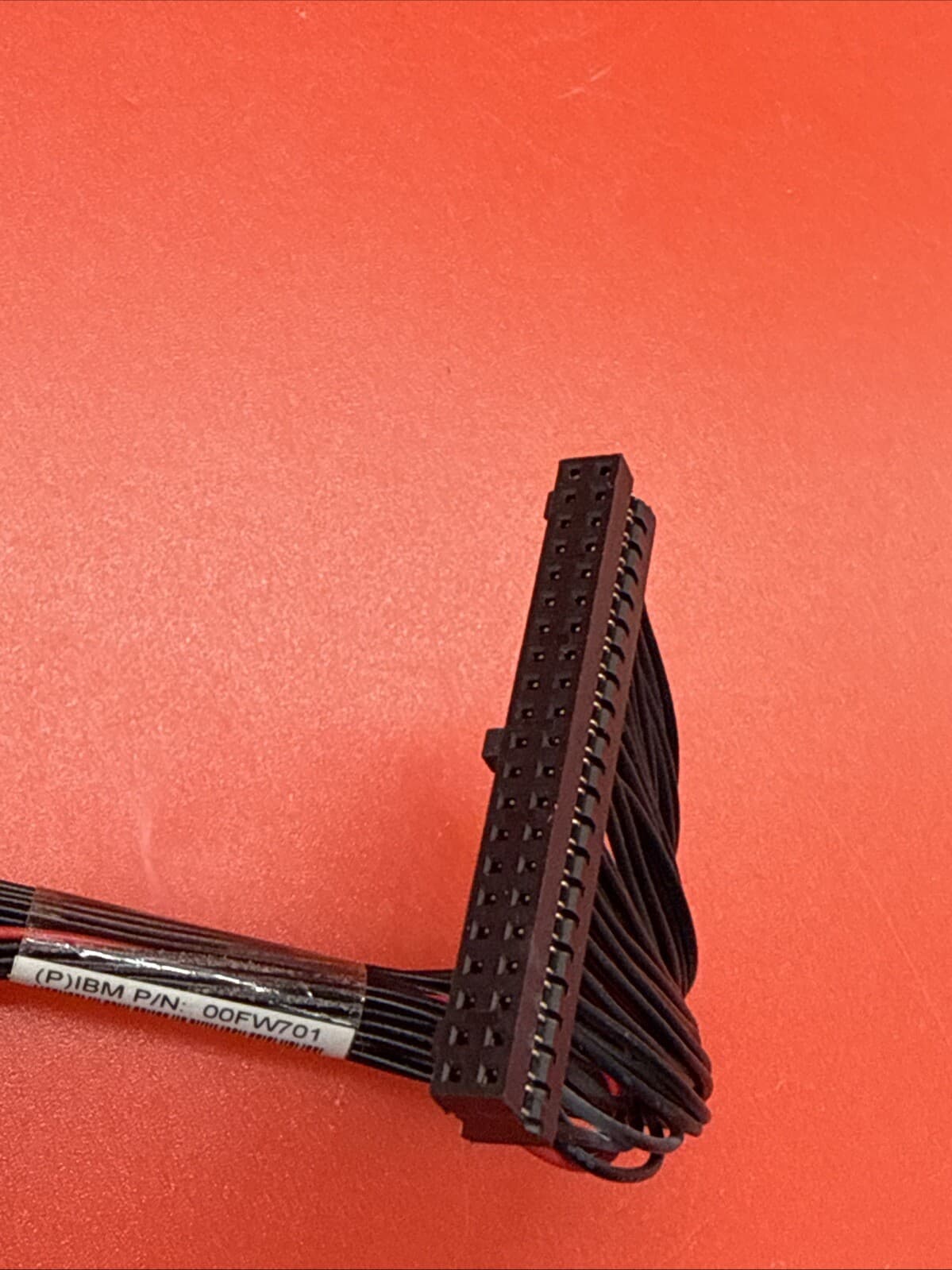 IBM 00FW701 Power Distribution Board Signal Cable - Image 4