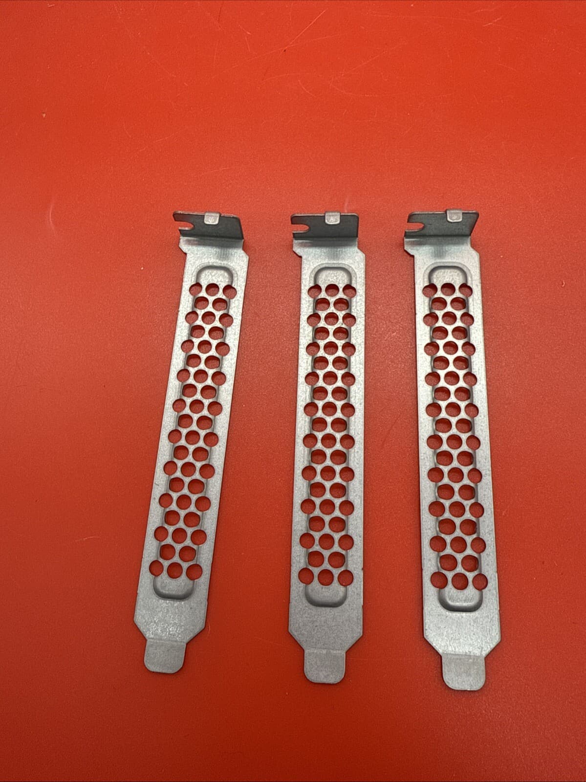 Quantity 3 - IBM Power8 Full Height PCI-e Vented Covers Mount Hardware - Image 2