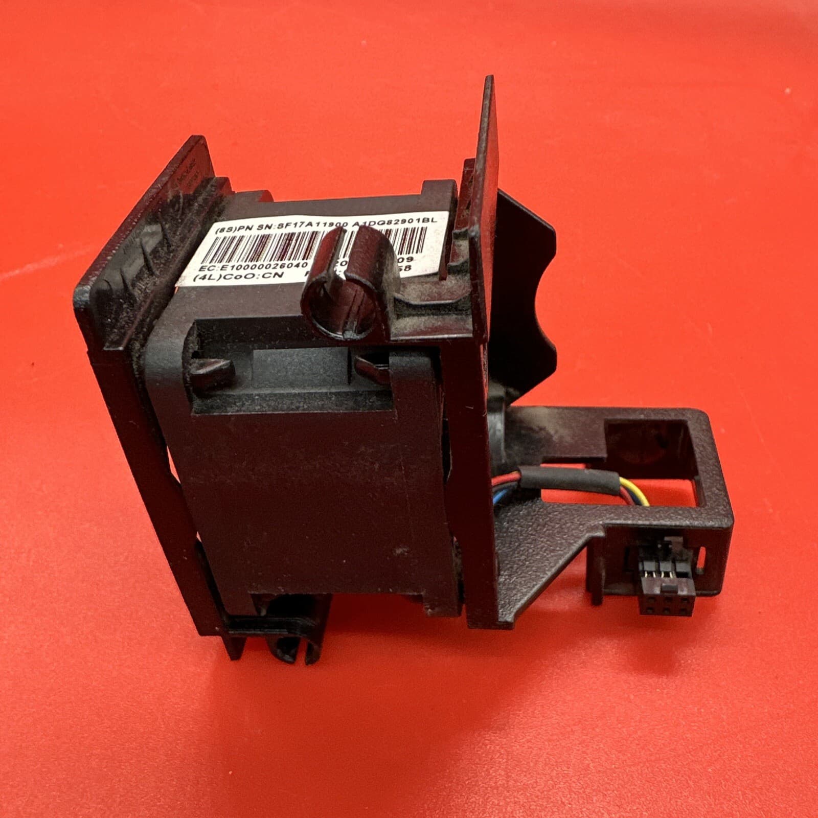 Lenovo 01KR058 01KR059 SF17A11900 SR570 Cooling Fan - Image 6