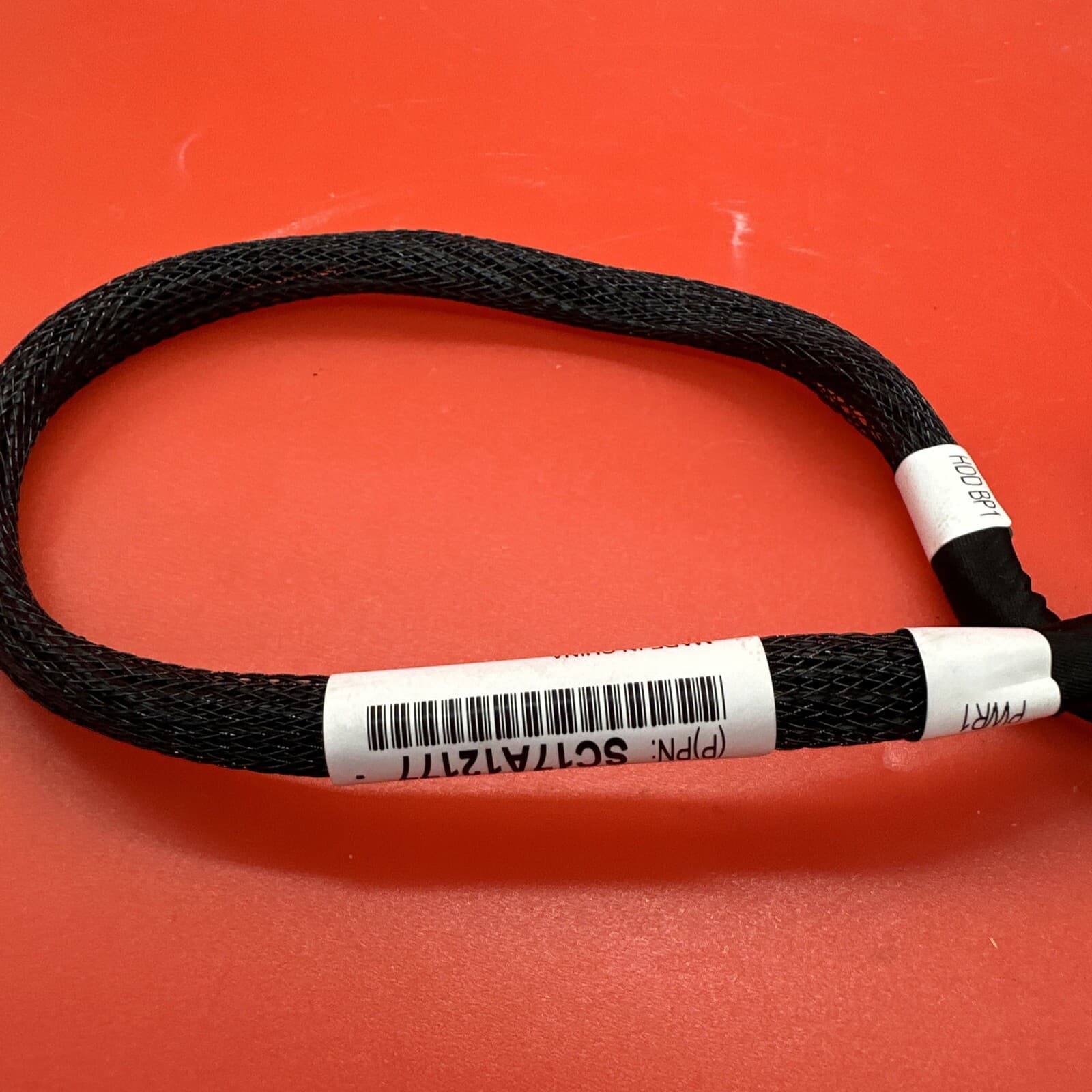 Lenovo 01KN128 Backplane Power Cable - Image 4