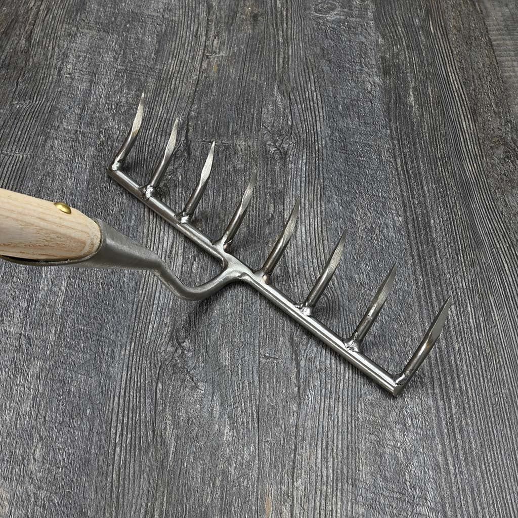 Sneeboer Garden Rake - 8 Tine Stainless Steel Hand-Forged Soil Dutch NEW - Image 3