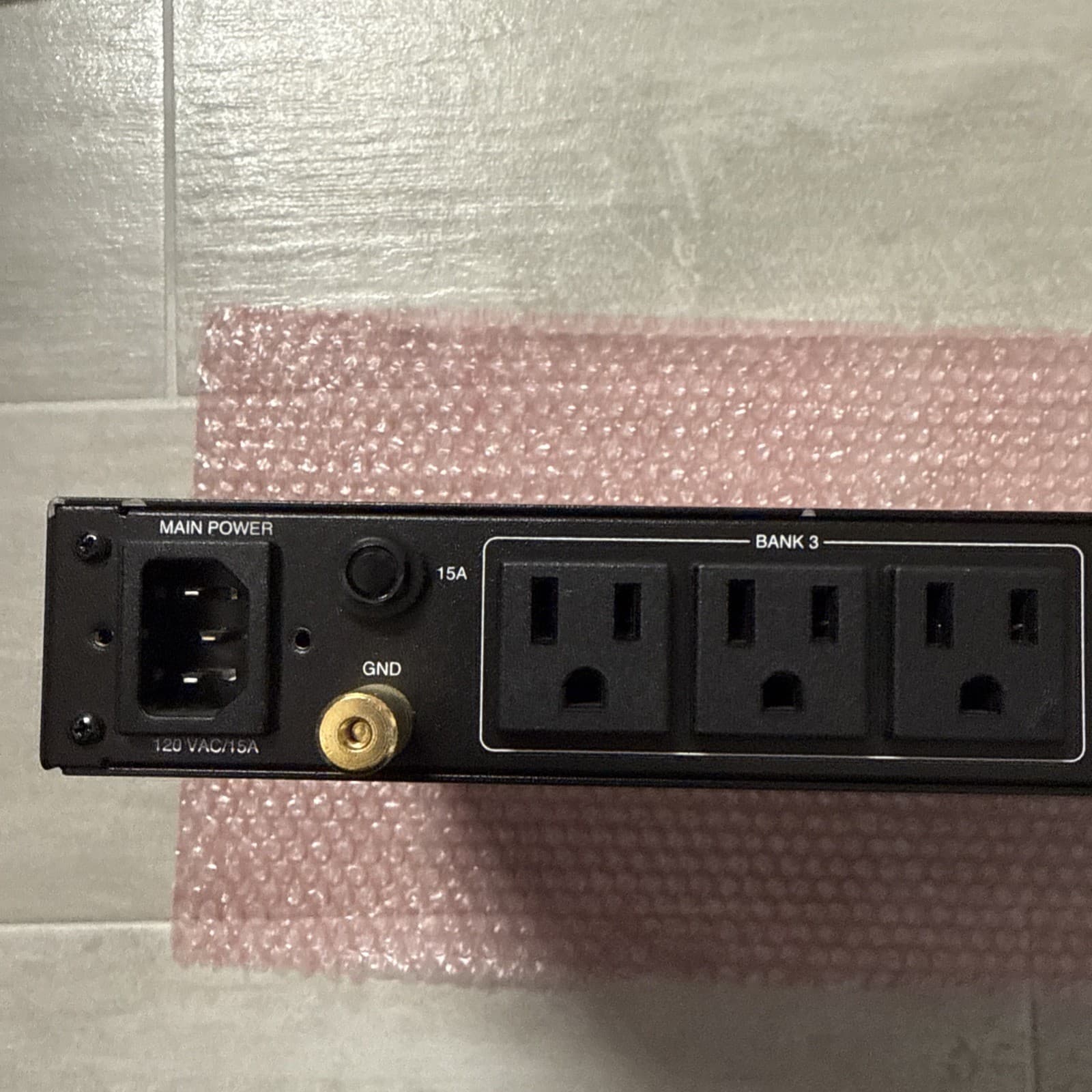 Panamax M4000-Pro 3 Zone 8 Outlet Power Conditioner BlueBOLT Rackable Tested - Image 9